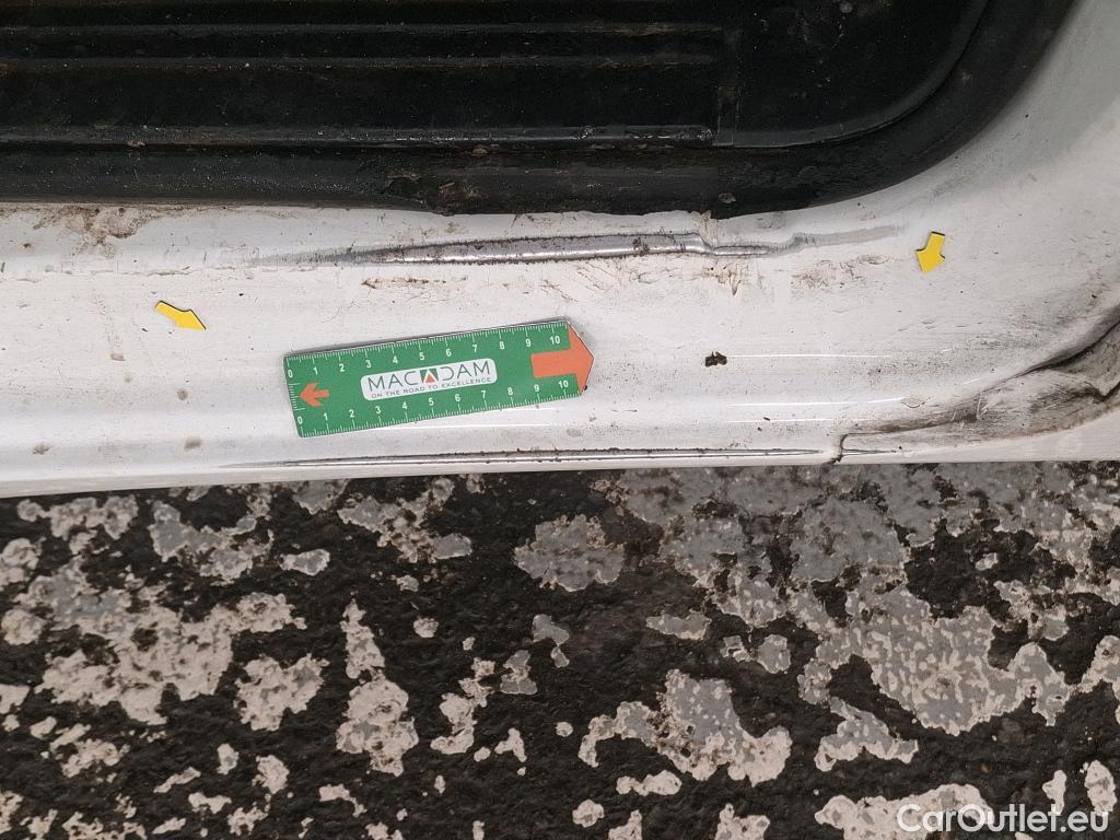  Peugeot  Boxer PEUGEOT  VU 4p Fourgon BLUEHDI 110 PREMIUM PACK 330 L1H1 #48