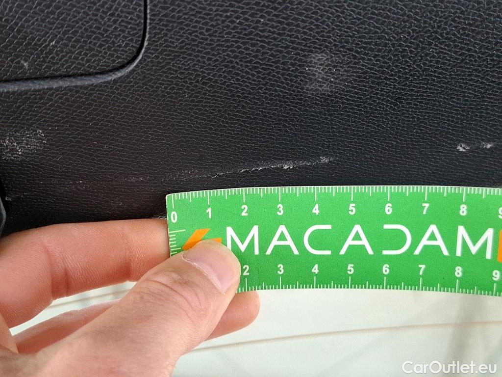  Peugeot  3008  II Active Pack 1.5 HDi 130CV BVA8 E6d #19