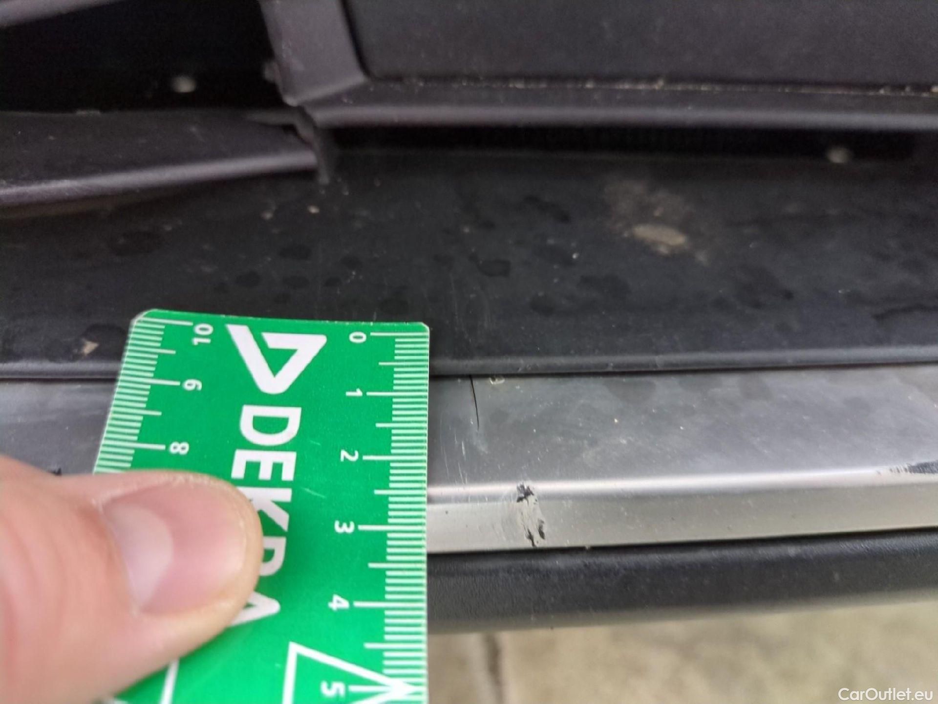  Peugeot  2008  Allure Business 1.5 HDi 130CV BVA8 E6d #28