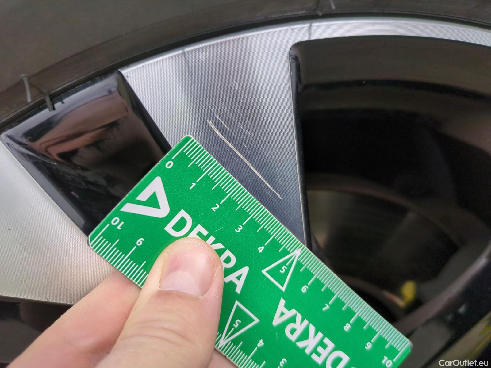  Peugeot  2008  Allure Business 1.5 HDi 130CV BVA8 E6d #5