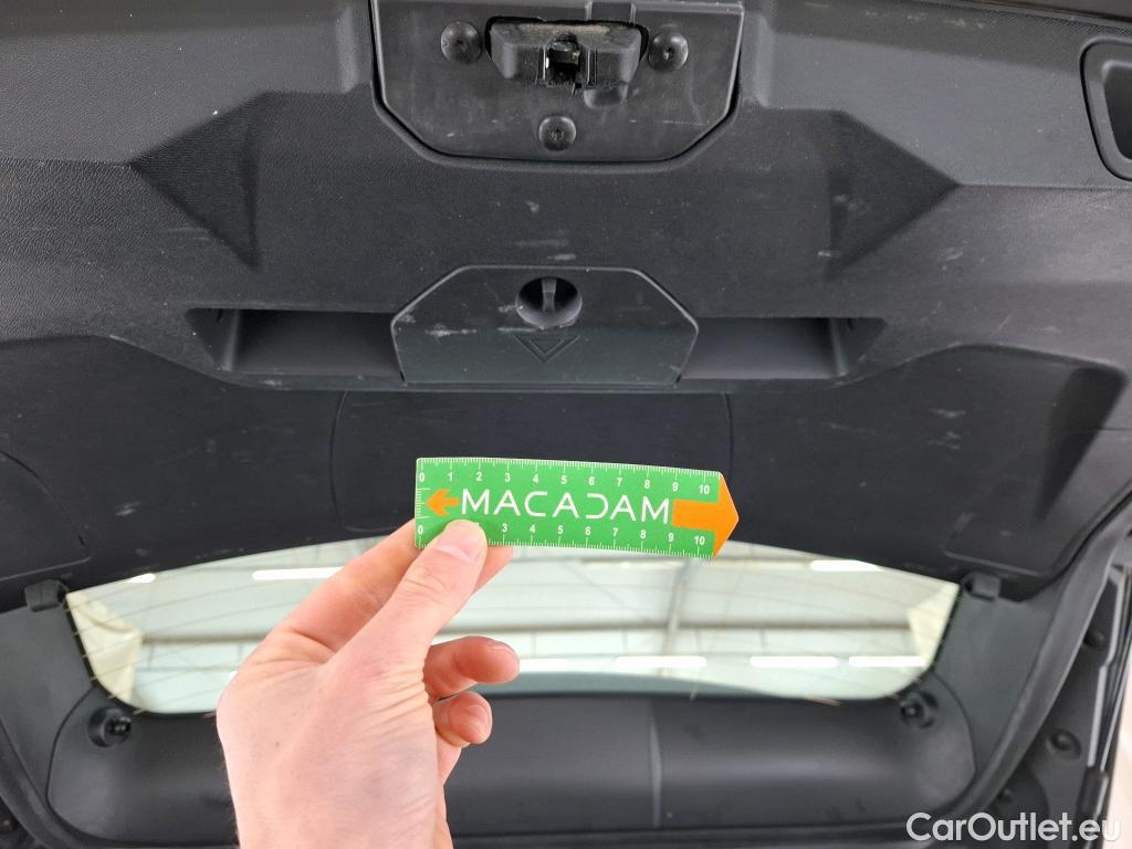  Peugeot  3008  II Active Pack 1.5 HDi 130CV BVA8 E6d #10