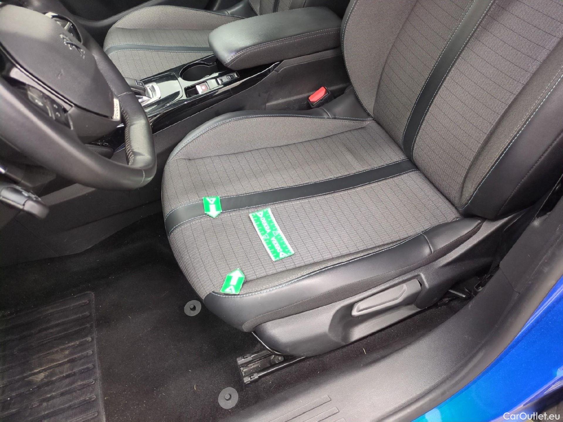  Peugeot  2008  Allure Business 1.5 HDi 130CV BVA8 E6d #12