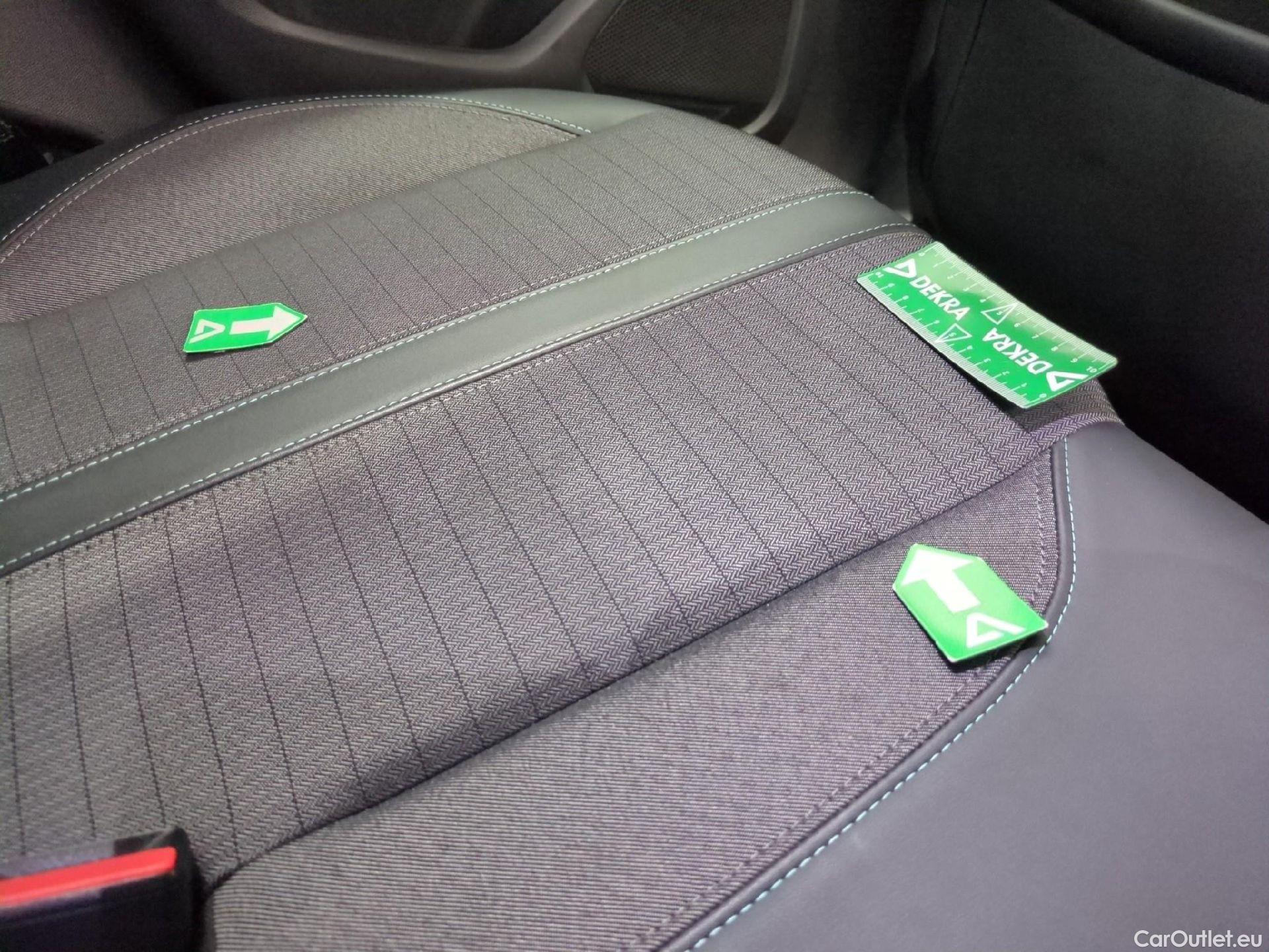  Peugeot  2008  Allure Business 1.5 HDi 130CV BVA8 E6d #8