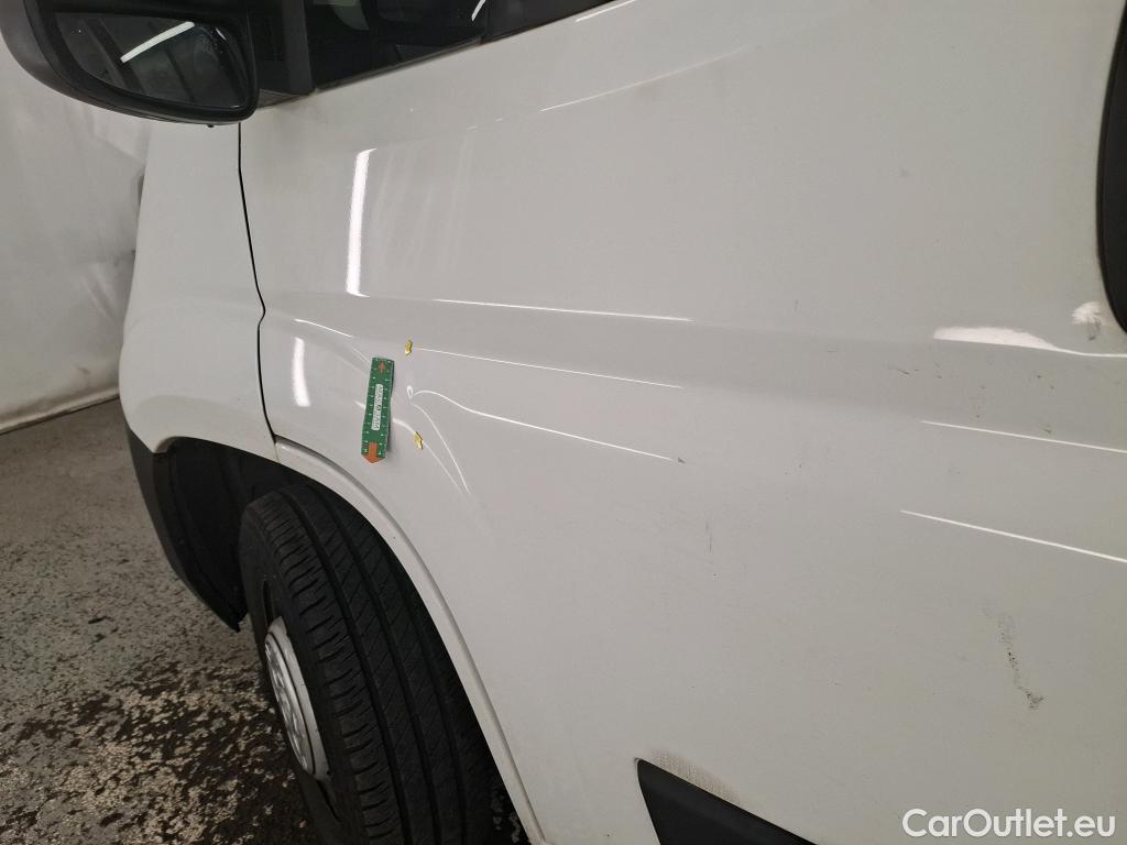  Peugeot  Boxer PEUGEOT  VU 4p Fourgon BLUEHDI 110 PREMIUM PACK 330 L1H1 #21