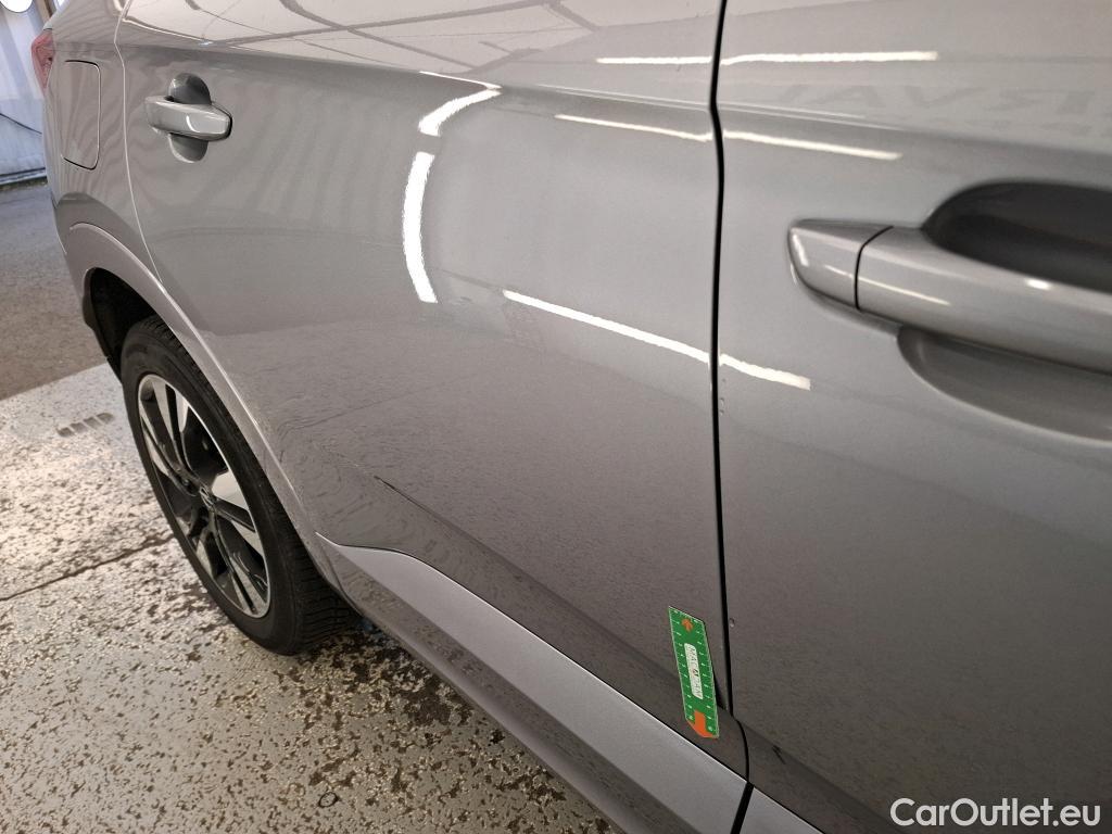  Opel   Grandland X Grandland X Business Elegance 1.5 130CV BVA8 E6d #18