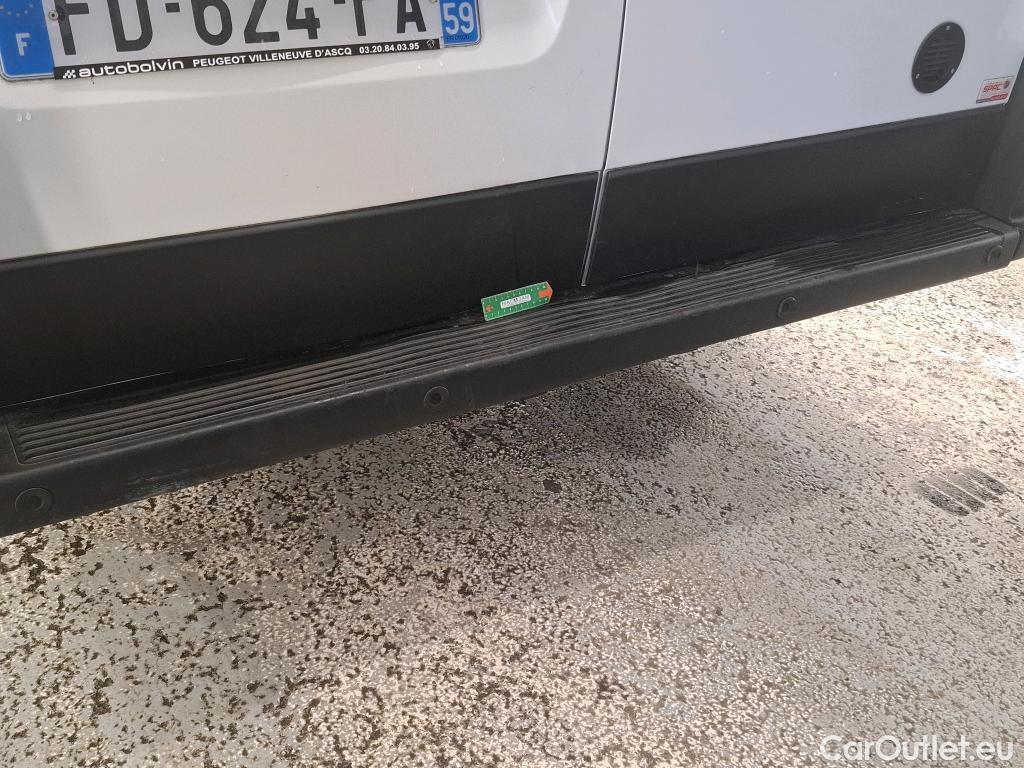  Peugeot  Boxer PEUGEOT  VU 4p Fourgon BLUEHDI 110 PREMIUM PACK 330 L1H1 #46
