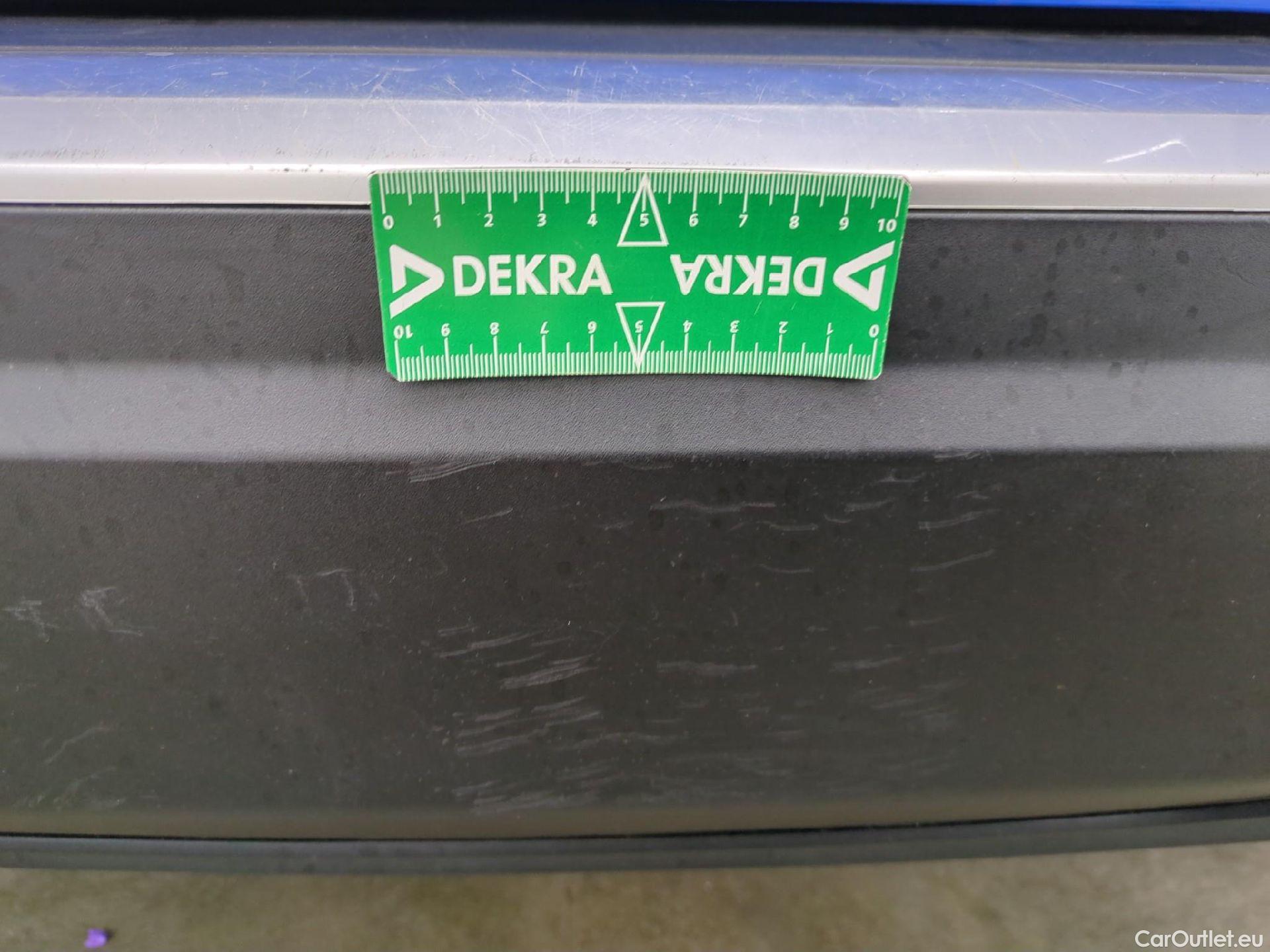  Peugeot  2008  Allure Business 1.5 HDi 130CV BVA8 E6d #53