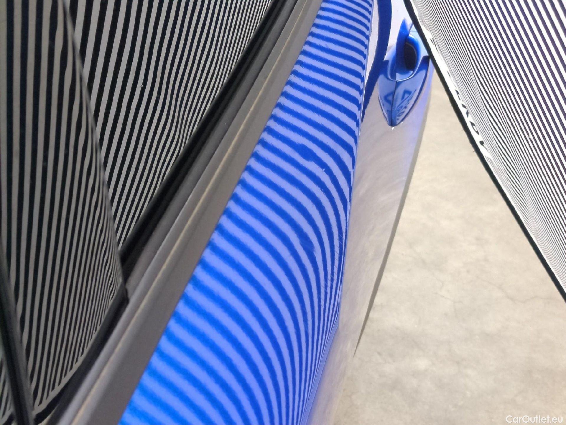  Peugeot  2008  Allure Business 1.5 HDi 130CV BVA8 E6d #39