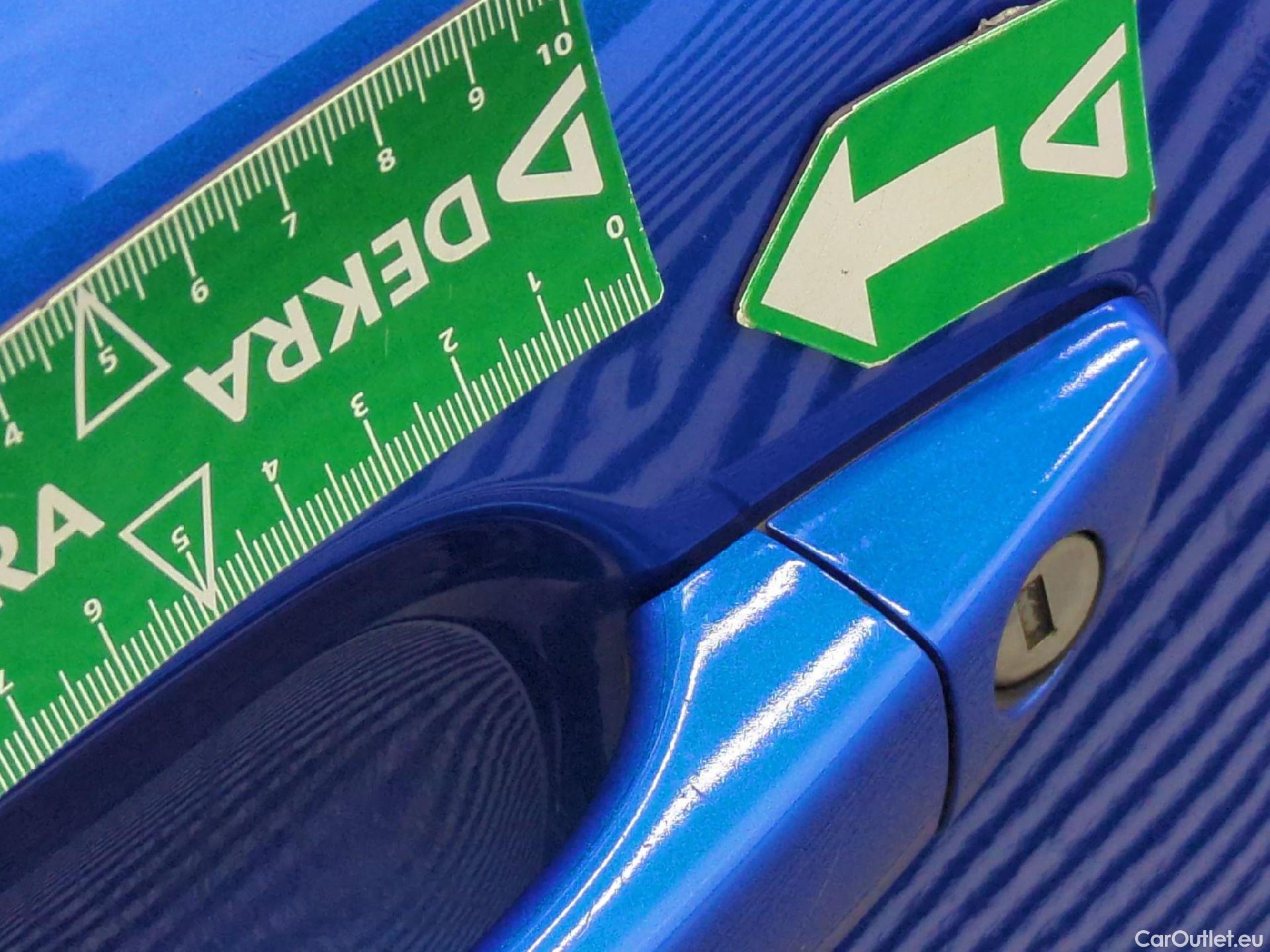  Peugeot  2008  Allure Business 1.5 HDi 130CV BVA8 E6d #36