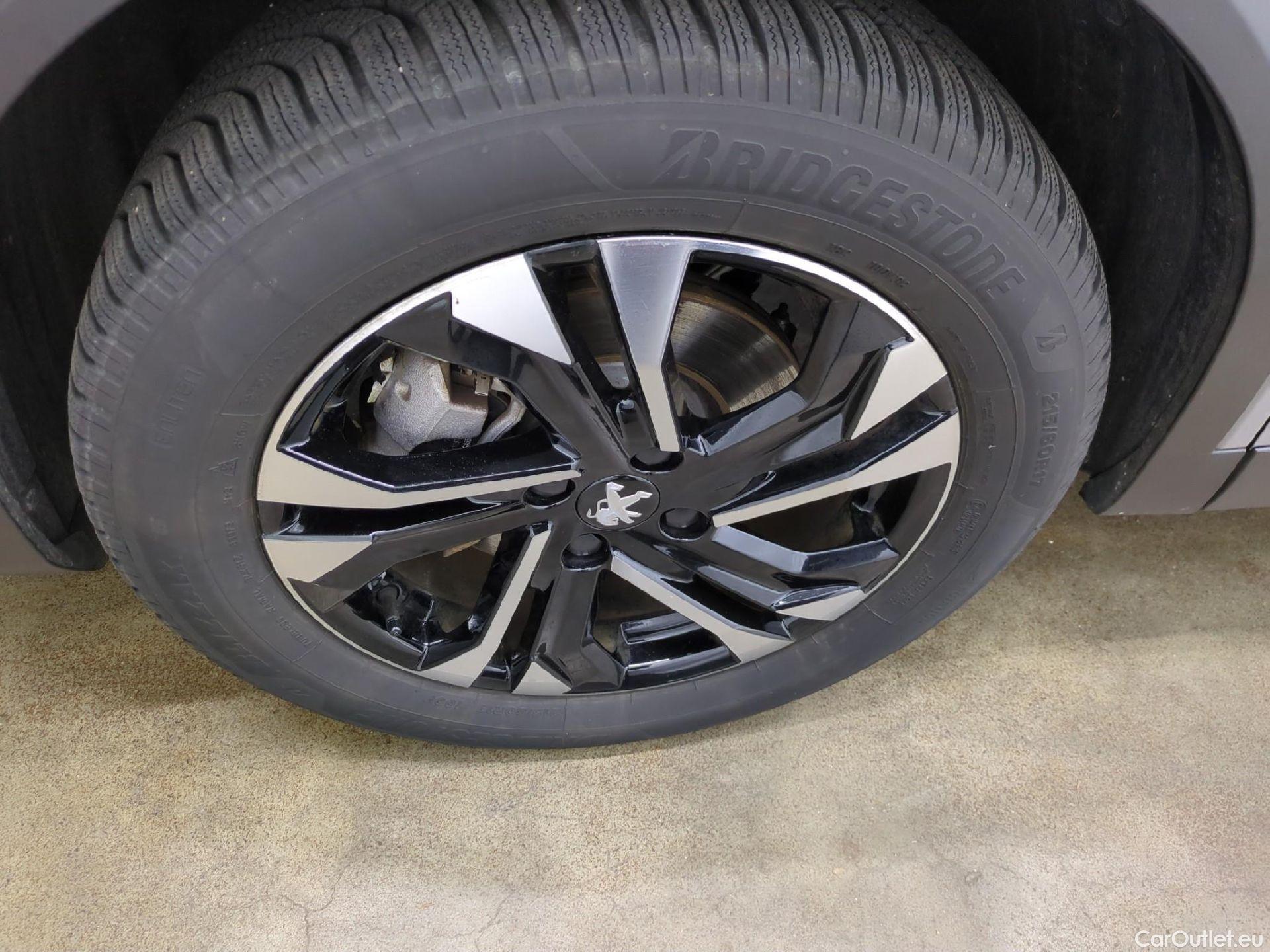  Peugeot  2008  (e-) Road Trip 50kWh BVA #6