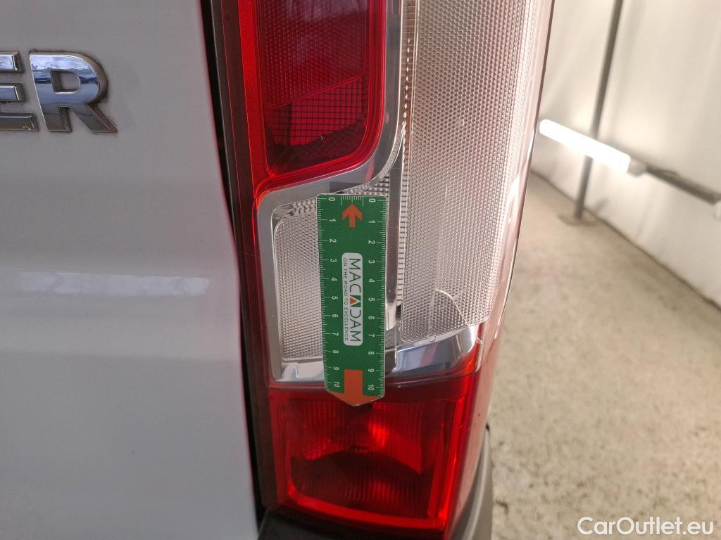  Peugeot  Boxer PEUGEOT  VU 4p Fourgon BLUEHDI 110 PREMIUM PACK 330 L1H1 #40