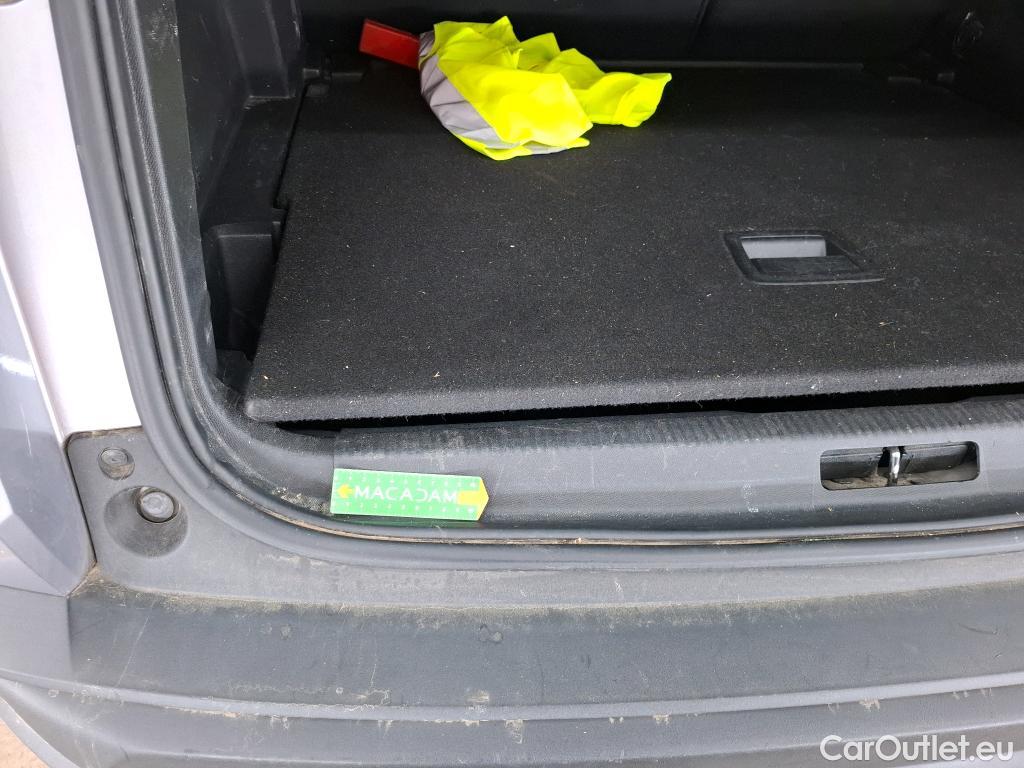  Peugeot  3008  II Active Pack 1.5 HDi 130CV BVA8 E6d #3