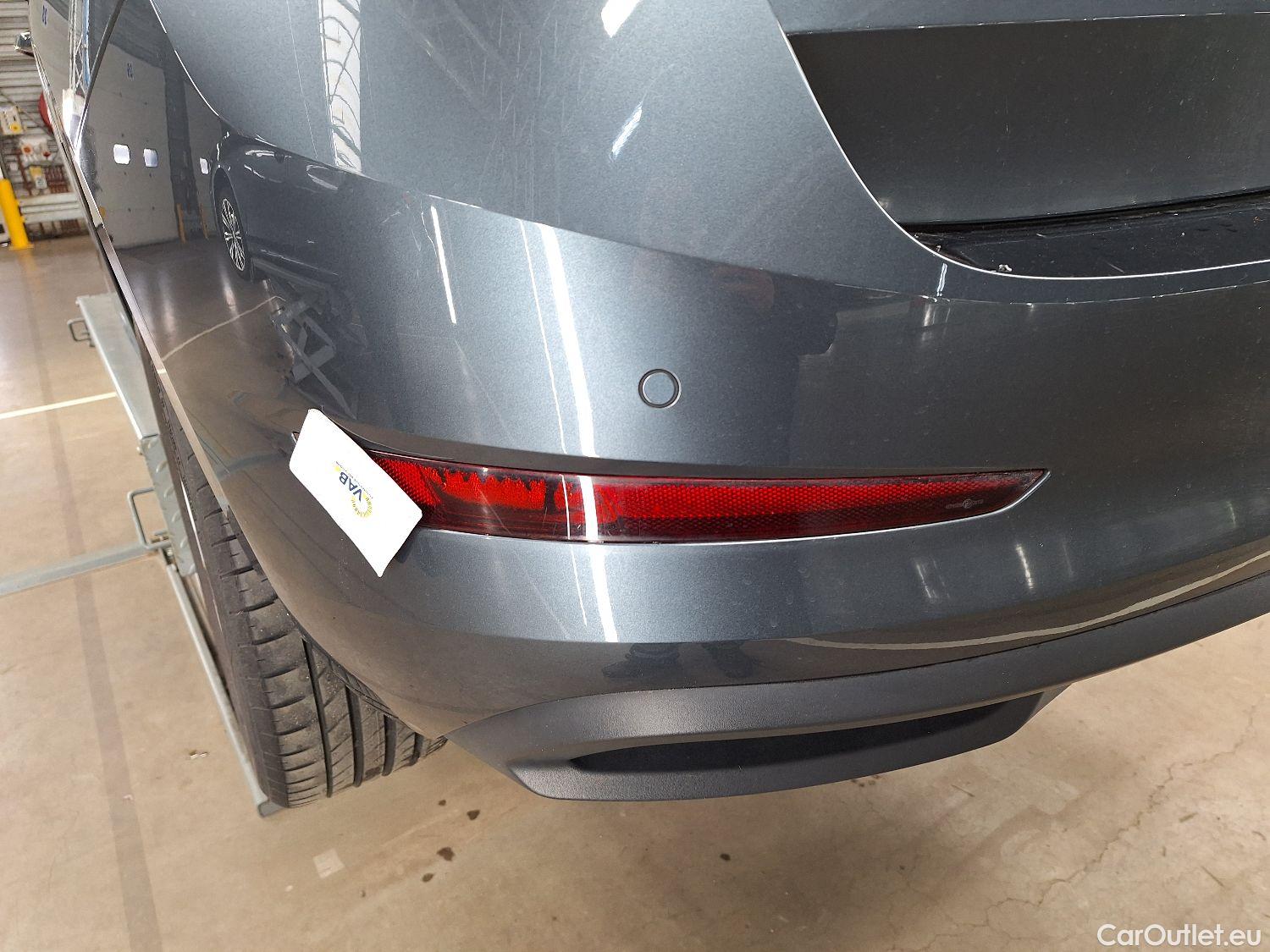  Skoda  Scala Skoda,  '19, Skoda  1.0 TSI 81kW DSG7 Clever 5d #16