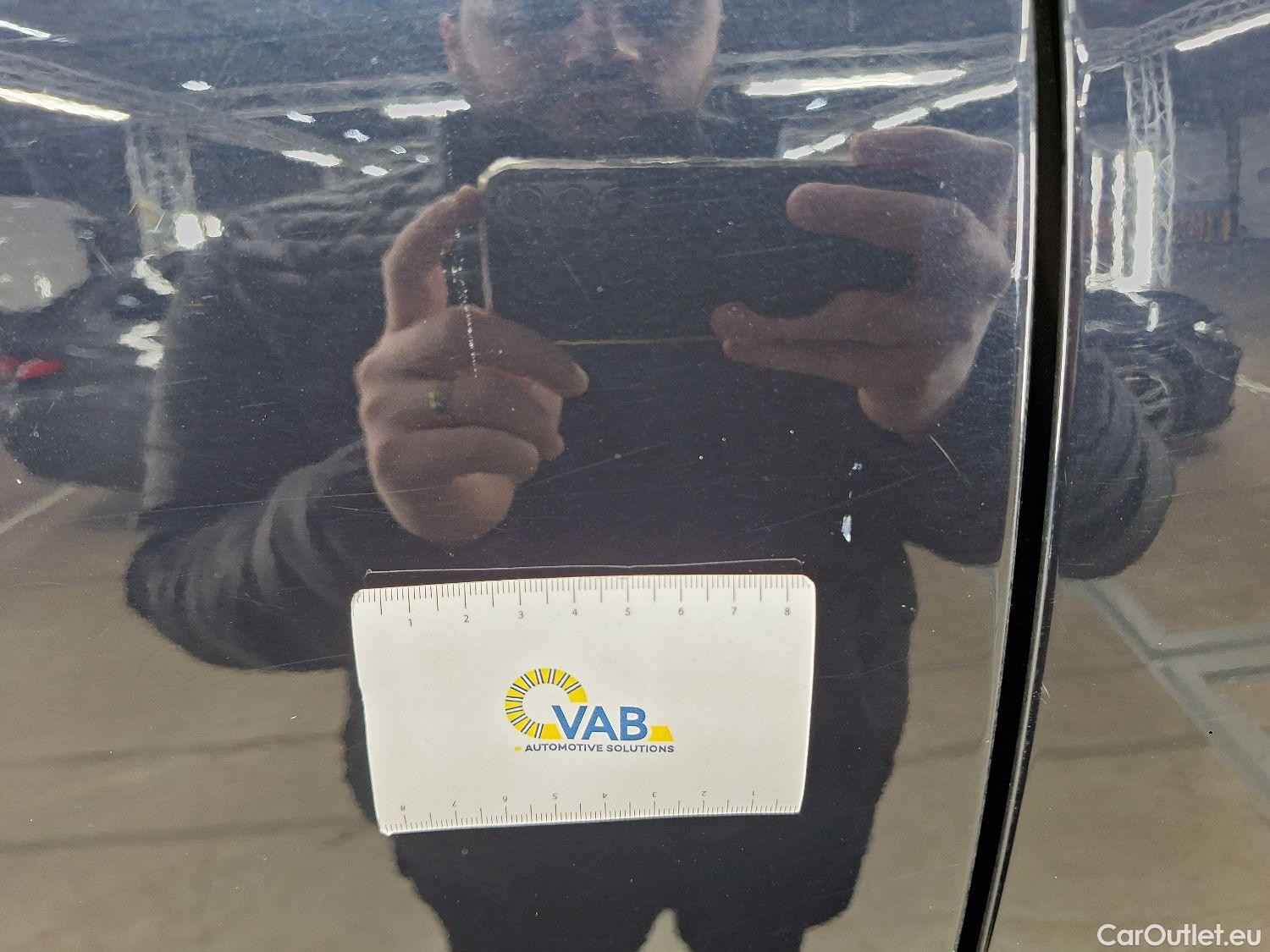  Bmw  Serie 5 BMW, 5-ser To FL'20 PHEV, BMW 5 Reeks Touring 520e 150kW 5d #25