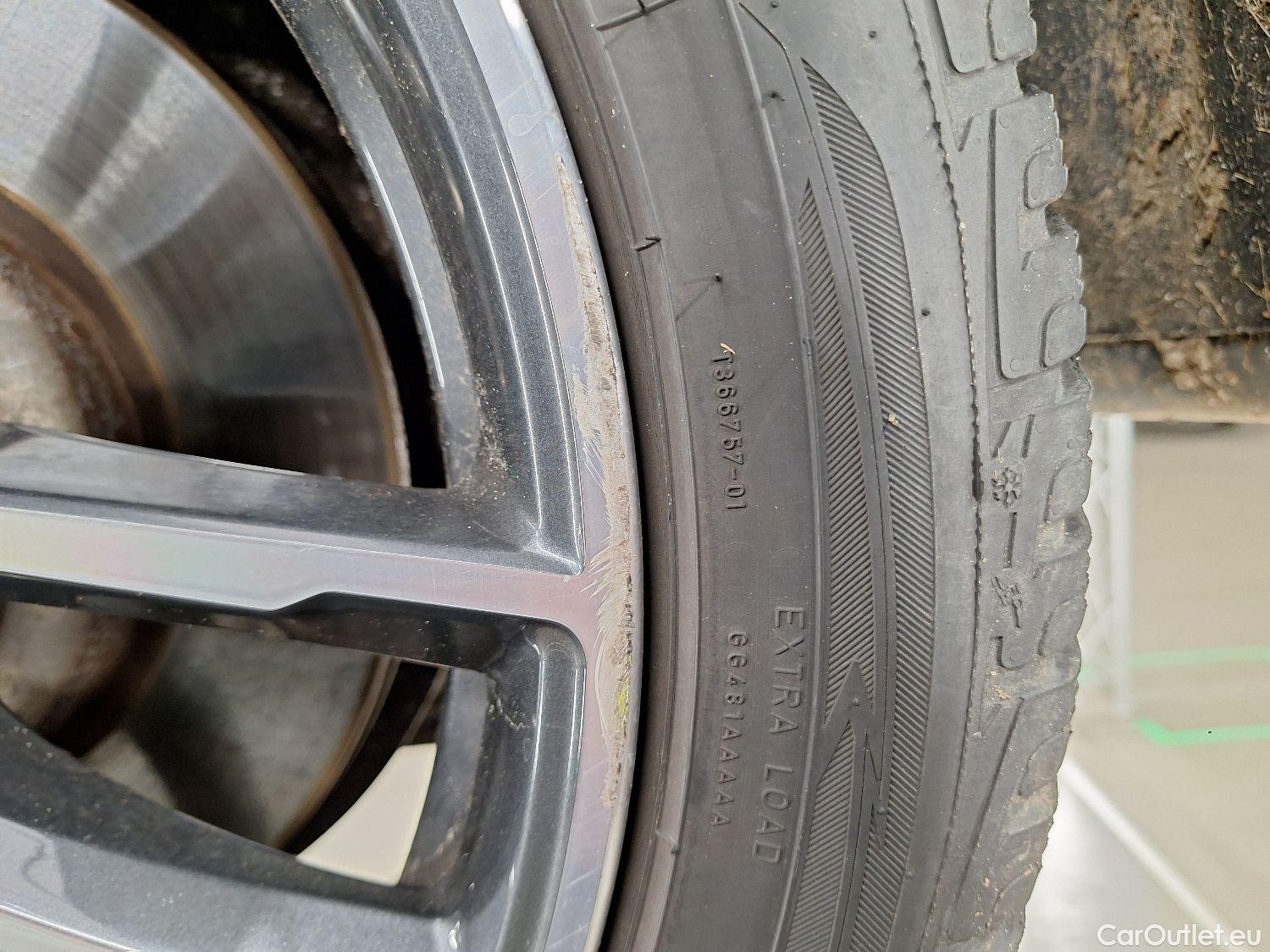  Bmw  Serie 5 BMW, 5-ser To FL'20 PHEV, BMW 5 Reeks Touring 520e 150kW 5d #11