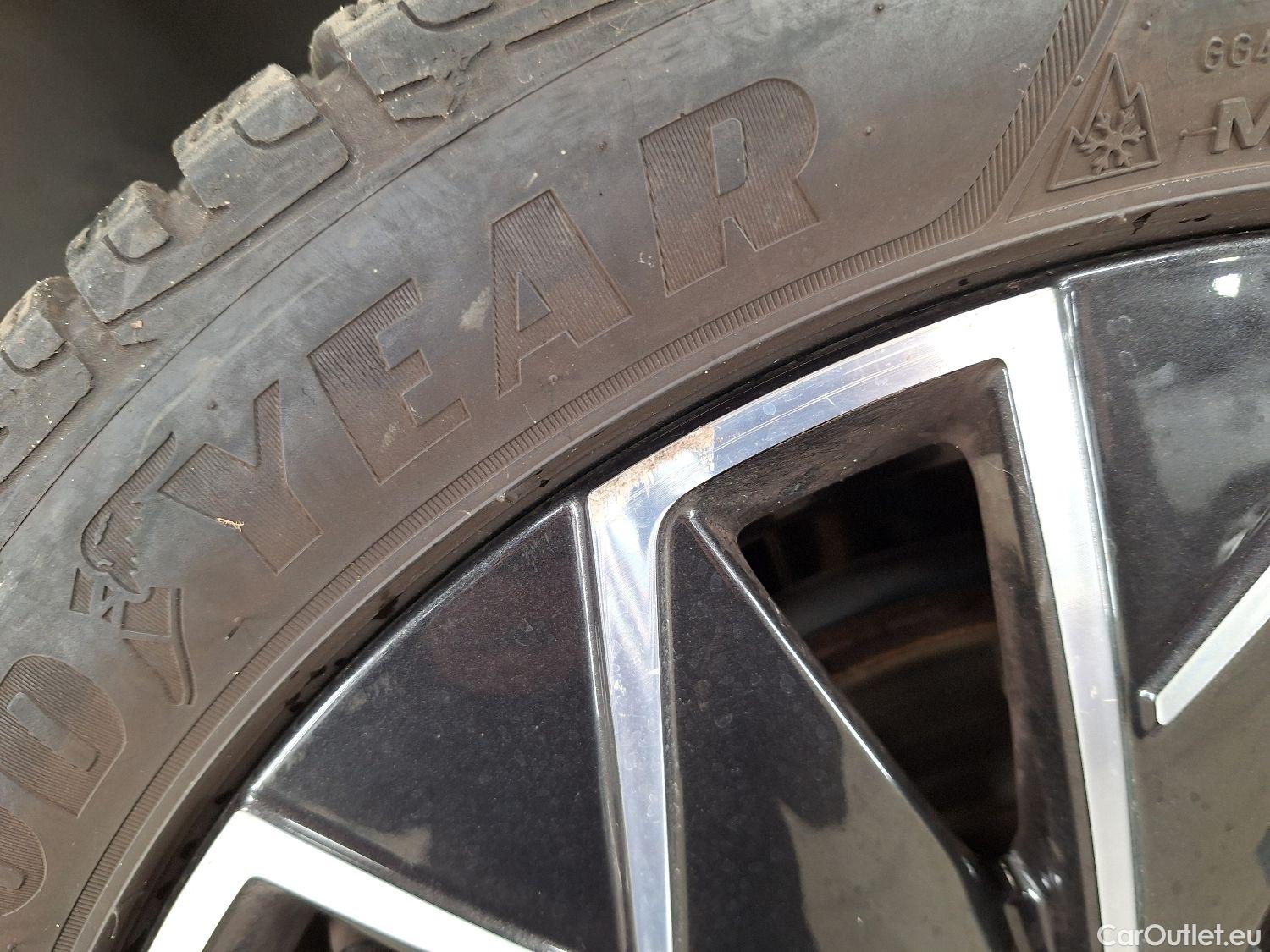  Skoda  Scala Skoda,  '19, Skoda  1.0 TSI 85kW Style 5d #14