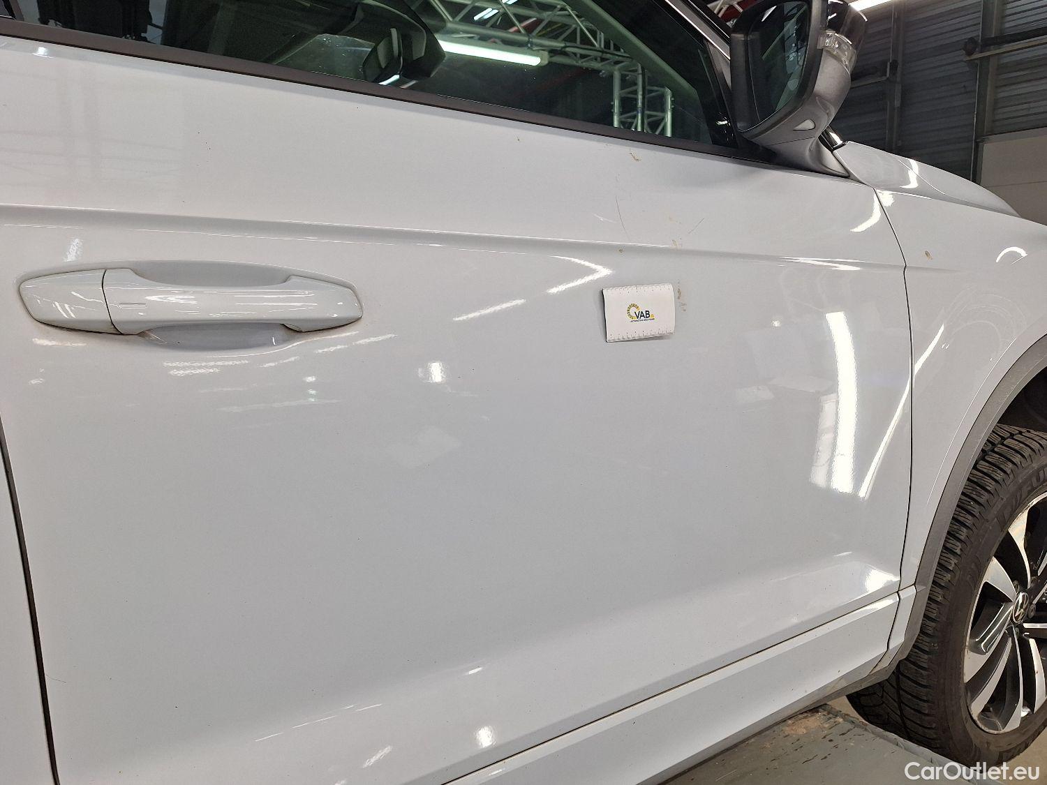  Volkswagen  T-ROC VW,  '17, Volkswagen  1.5 TSI United 5d #22