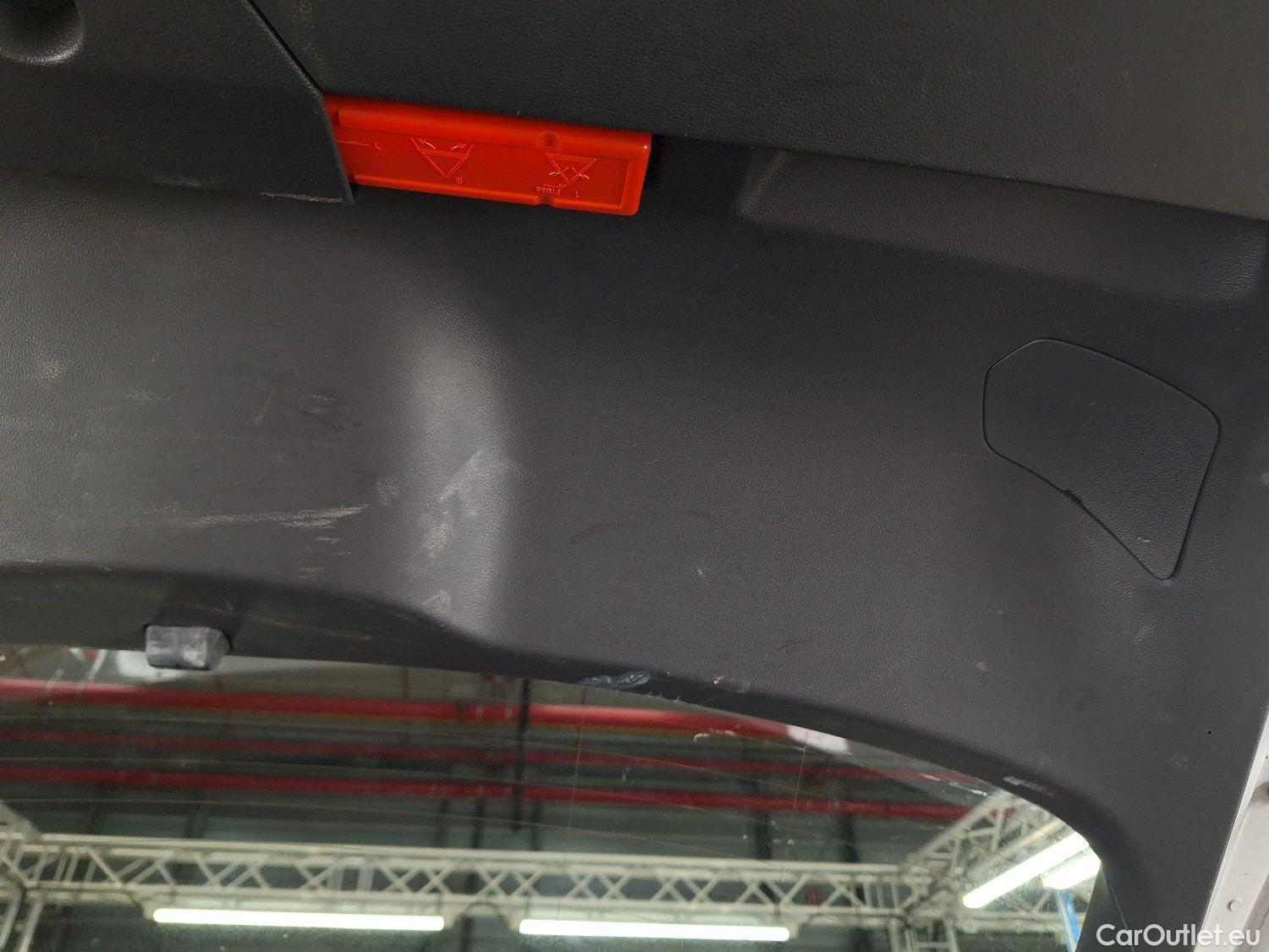  Volkswagen  T-ROC VW,  '17, Volkswagen  1.5 TSI United 5d #53