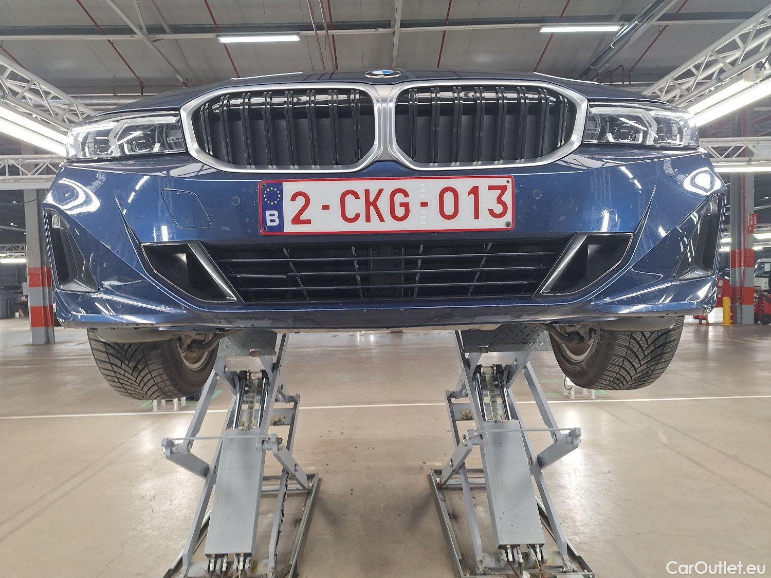  Bmw  Serie 3 BMW, 3-serie Touring '18, BMW 3 Reeks Touring 320d xDrive (140 kW) 5d #7