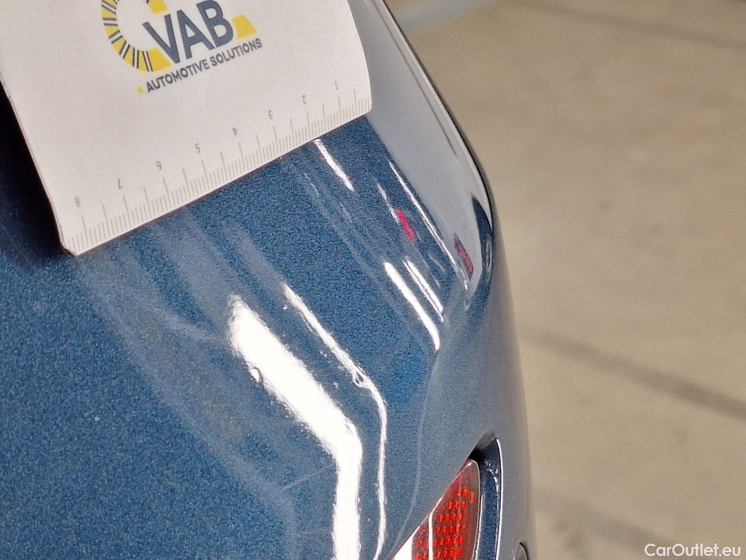  Mercedes  A-Klasse Mercedes, A-Class Berline '18, Mercedes-Benz  Limousine A 180d Business S #14