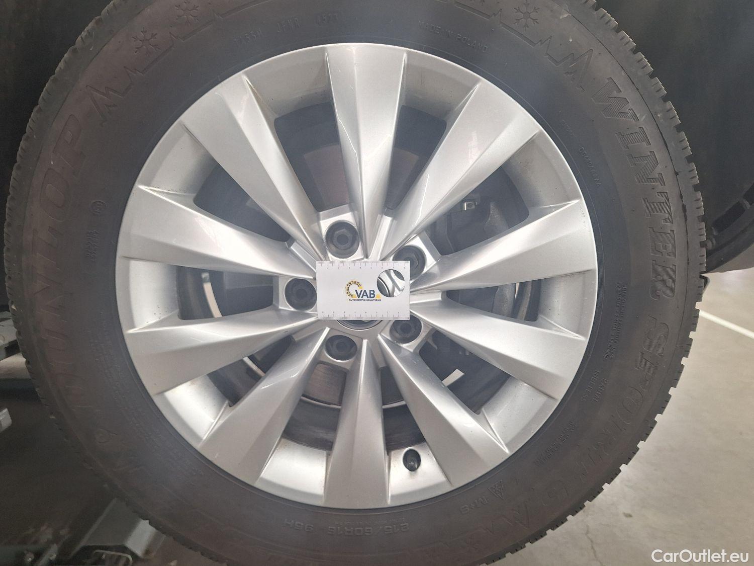  Skoda  Karoq Skoda,  '17, Skoda  1.0 TSI 85kW Ambition 5d #1