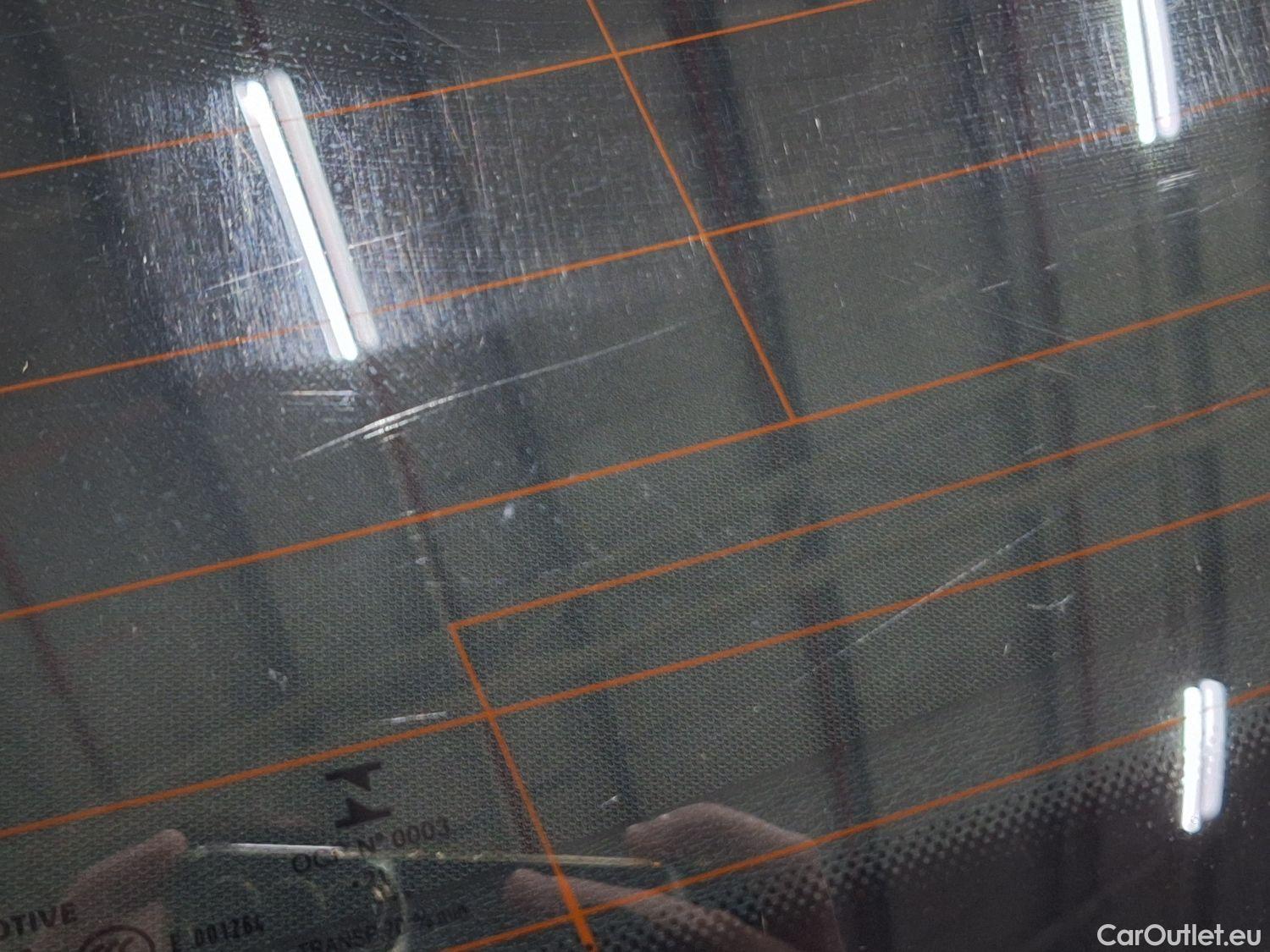  Audi  Q3 Audi,  '18, Audi  35 TDI S tronic S line Business Edition 5d #52