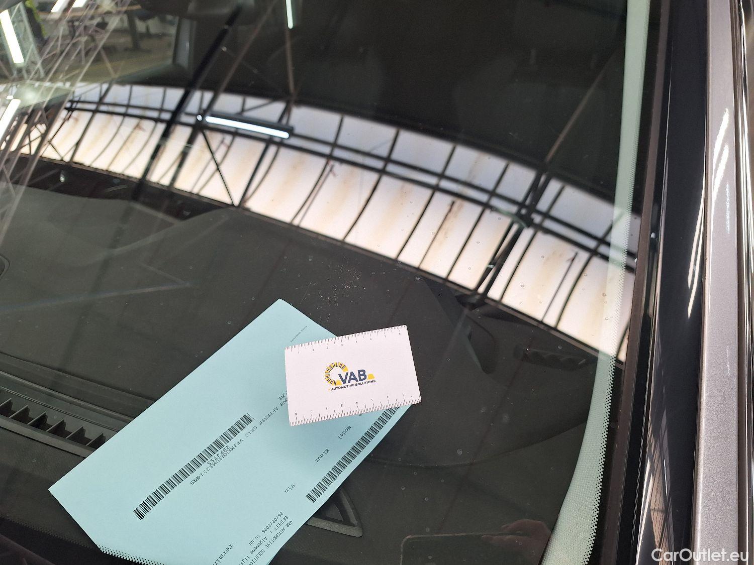  Peugeot  3008 Peugeot,  FL'20, Peugeot  1.2 PureTech 96kW S&S Auto Allure Pac #49