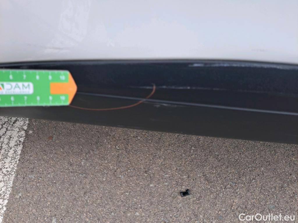  Peugeot  2008 PEUGEOT  / 2019 / 5P / todoterreno Active BlueHDI 81kW (110CV) #34