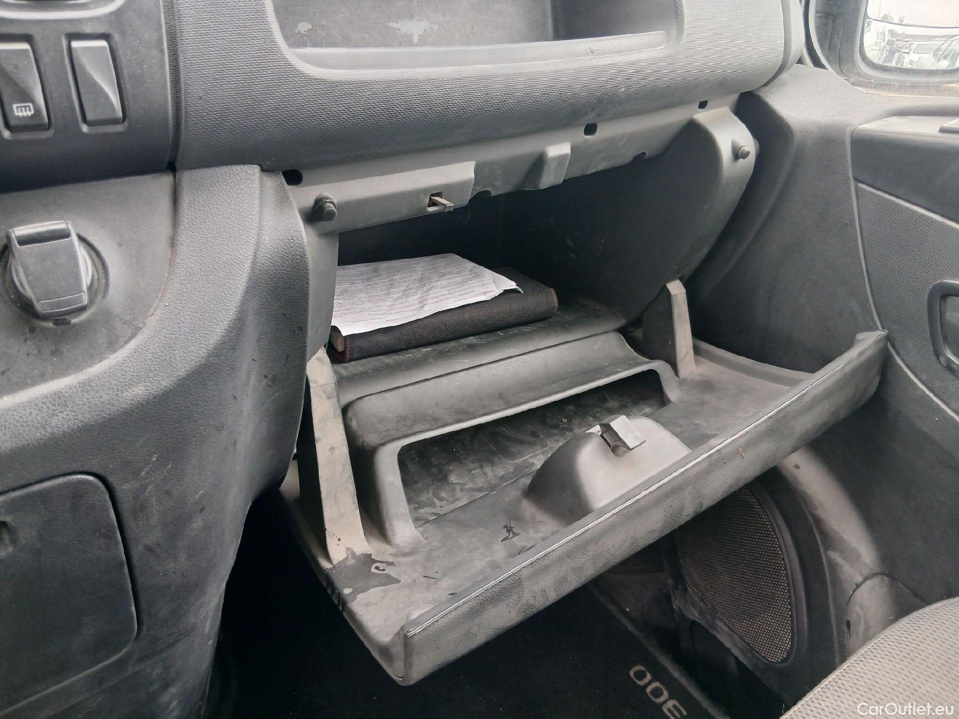  Nissan  NV300 NISSAN  / 2016 / 4P / furgón 2.0dCi 88kW (120CV) L1H1 1T Optima #2