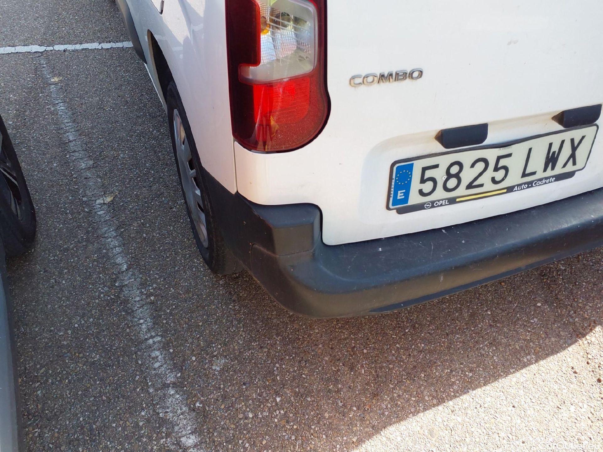  Opel  Combo OPEL  Life / 2018 / 5P / combi 1.5 TD 75kW (100CV) S/S Edition L (IND) #33