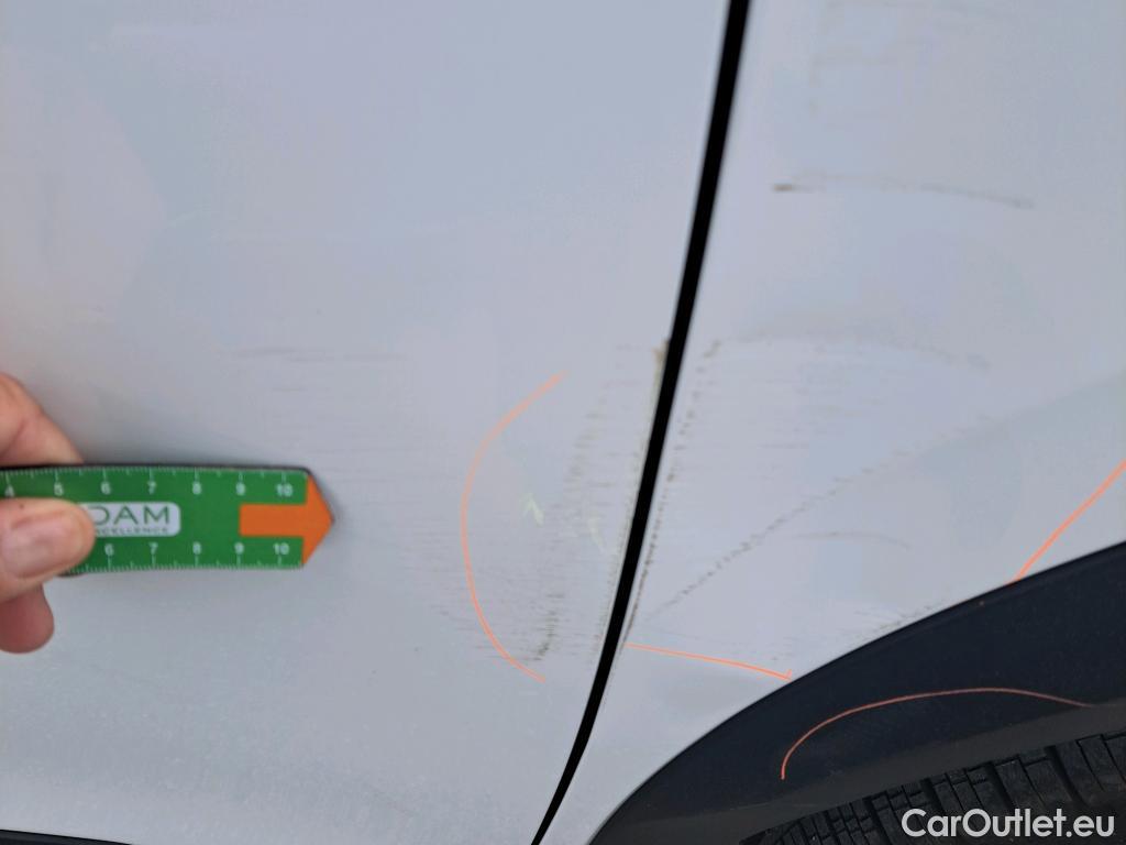  Peugeot  2008 PEUGEOT  / 2019 / 5P / todoterreno Active BlueHDI 81kW (110CV) #14