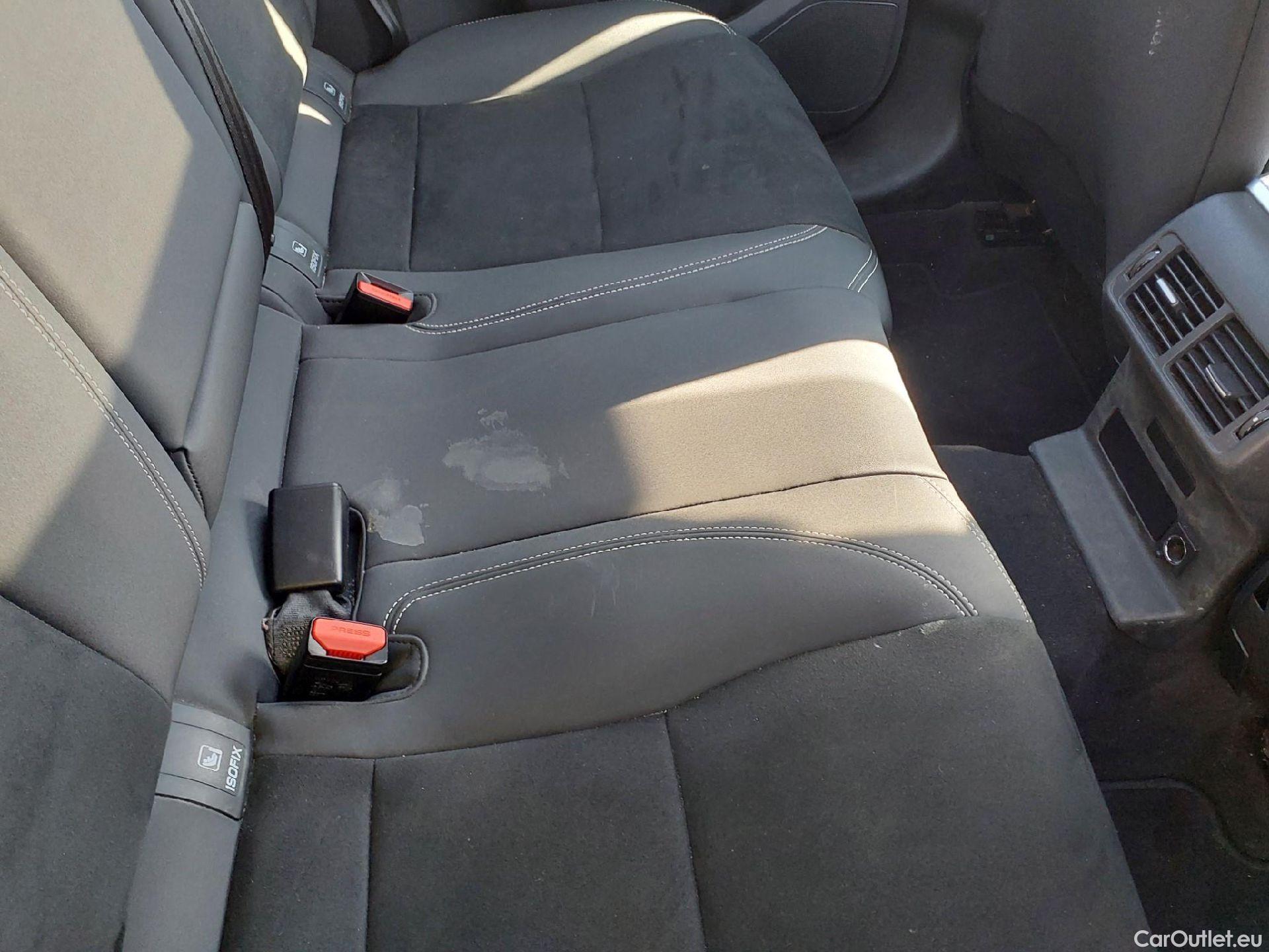  Land Rover  Range Rover LAND ROVER  Velar / 2017 / 5P / todoterreno 2.0 D180 132kW (180CV) 4WD Auto #13