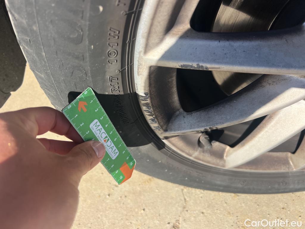  Bmw  X1 BMW  / 2019 / 5P / todoterreno sDrive18d #8