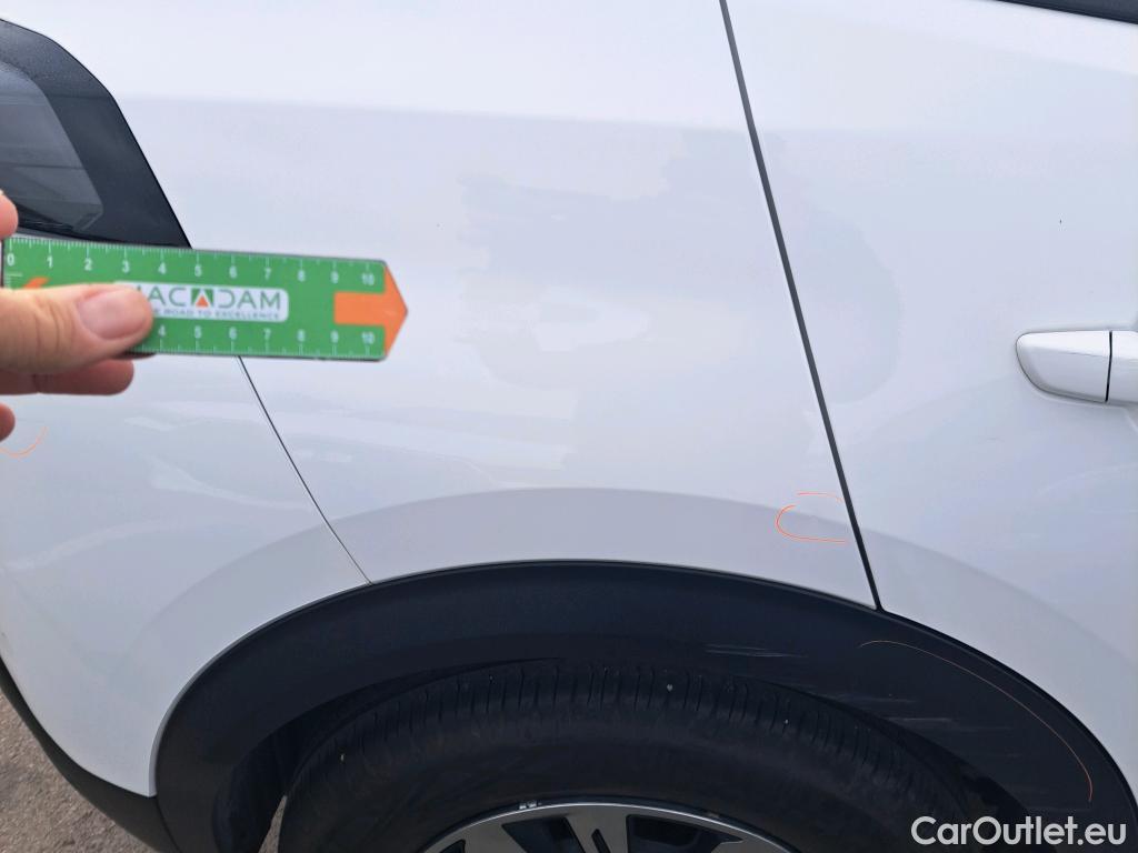  Peugeot  2008 PEUGEOT  / 2019 / 5P / todoterreno Active BlueHDI 81kW (110CV) #38