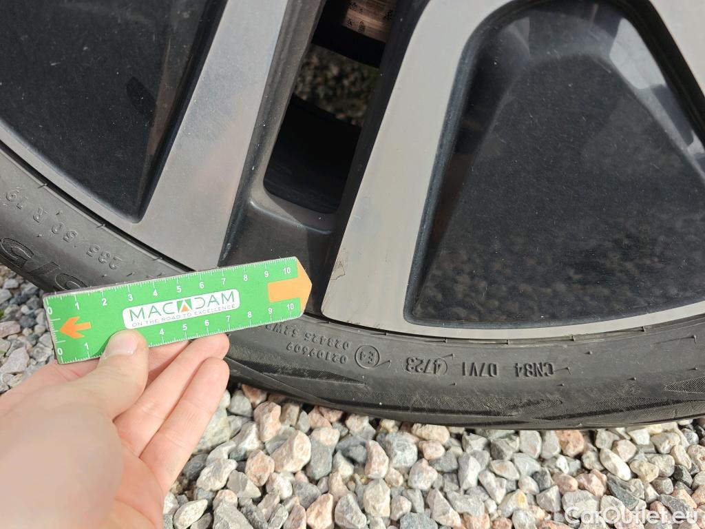  Volvo  XC 40 VOLVO XC40 / 2017 / 5P / todoterreno 1.5 T3 Momentum Pro #64