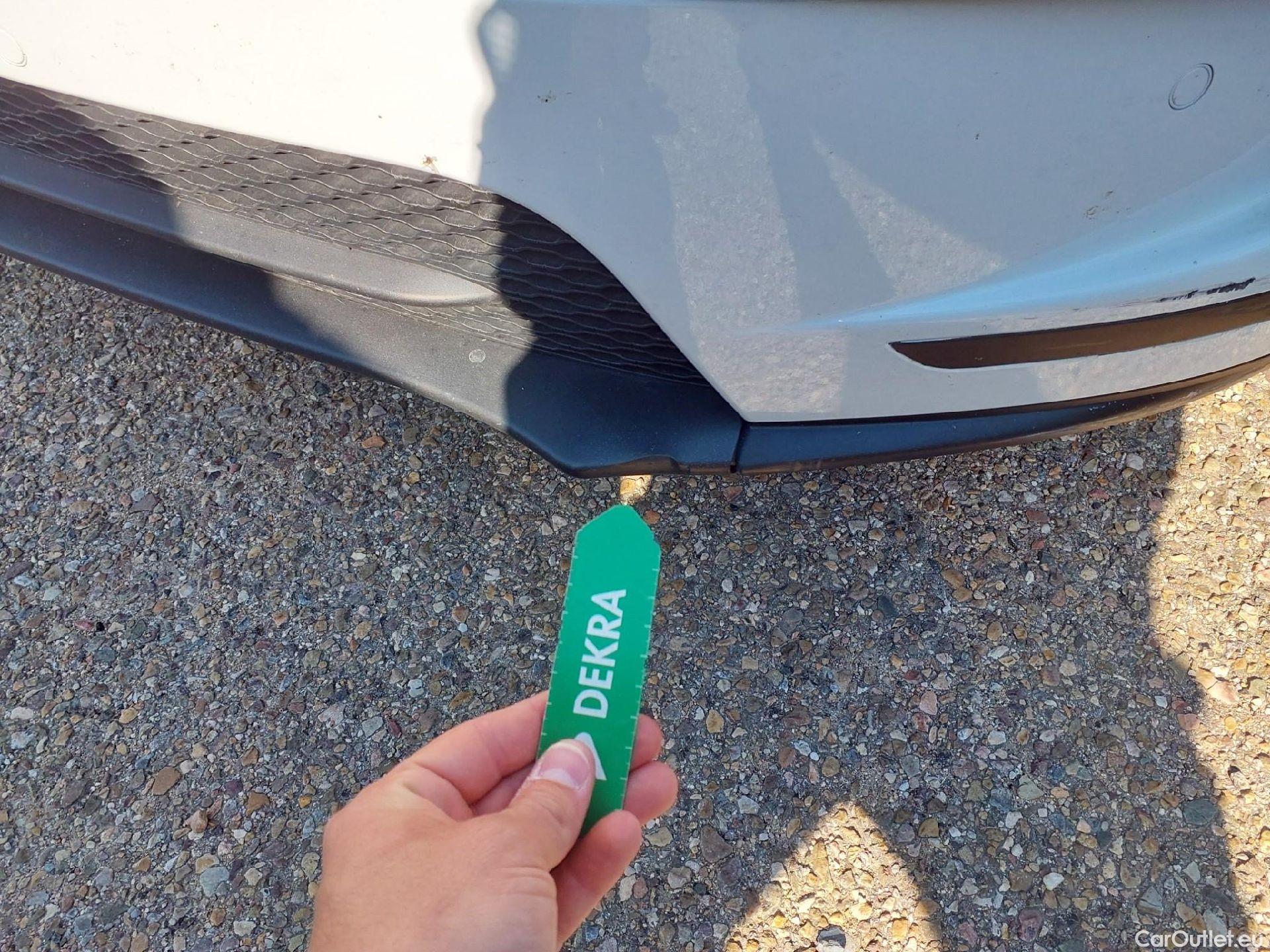  Land Rover  Range Rover LAND ROVER  Velar / 2017 / 5P / todoterreno 2.0 D180 132kW (180CV) 4WD Auto #8