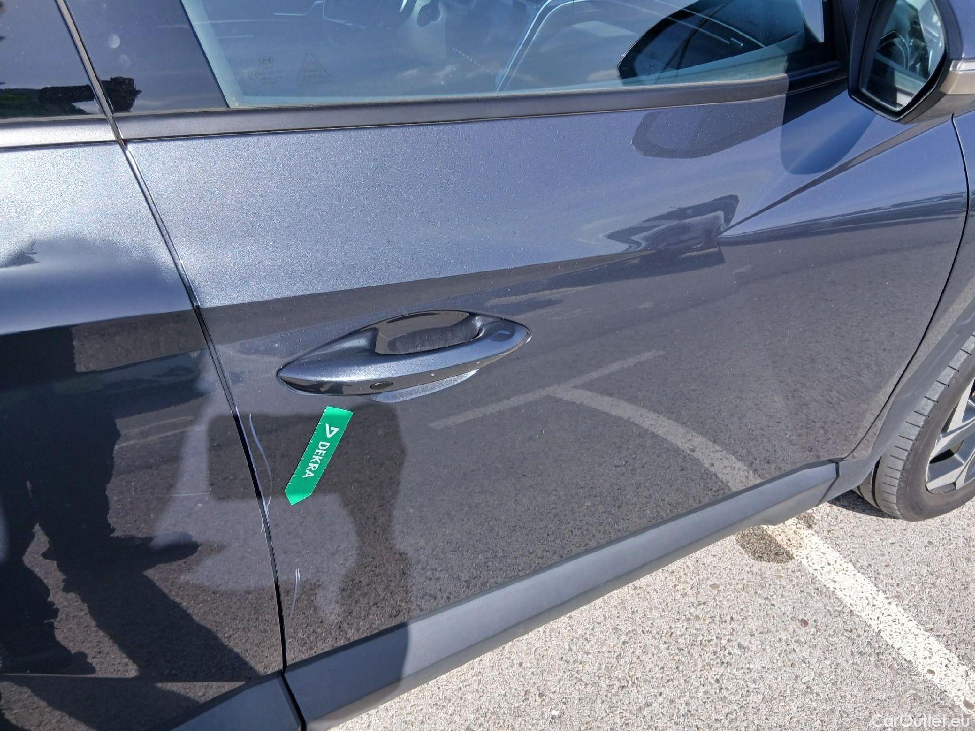  Hyundai  Tucson HYUNDAI  / 2020 / 5P / todoterreno 1.6 TGDI PHEV 195kW Tecno Sky Auto 4x4 #43