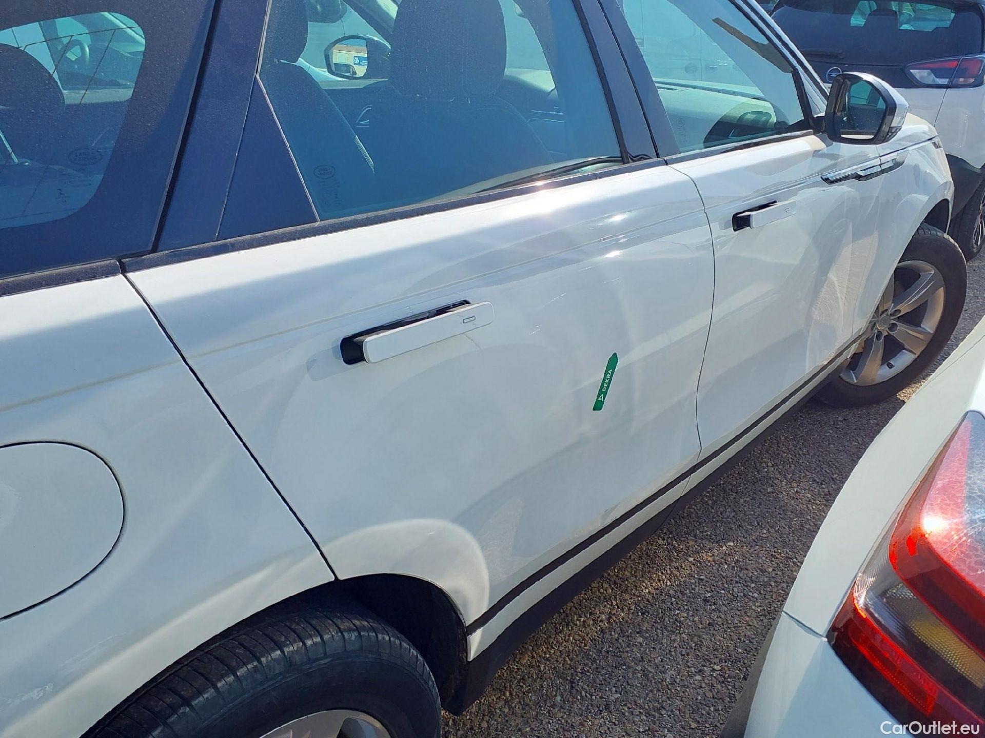  Land Rover  Range Rover LAND ROVER  Velar / 2017 / 5P / todoterreno 2.0 D180 132kW (180CV) 4WD Auto #11