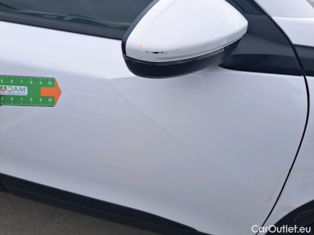  Peugeot  2008 PEUGEOT  / 2019 / 5P / todoterreno Active BlueHDI 81kW (110CV) #13