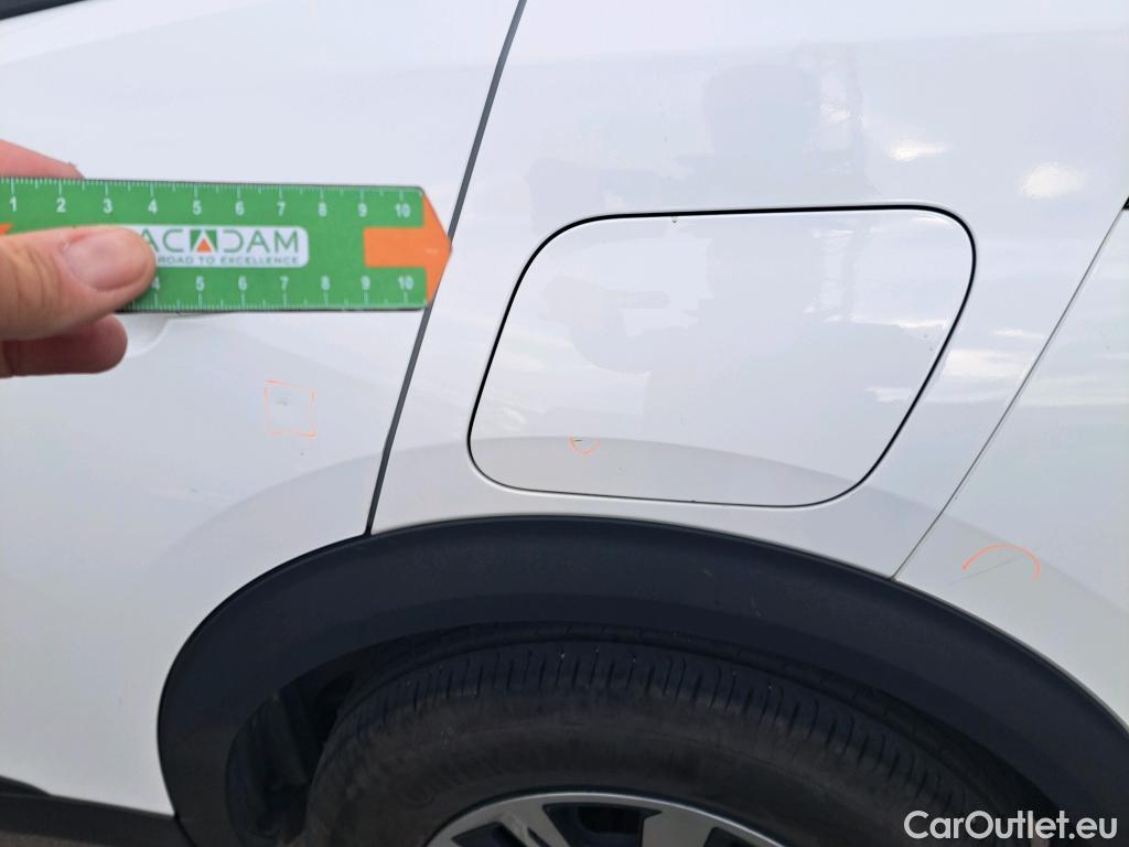  Peugeot  2008 PEUGEOT  / 2019 / 5P / todoterreno Active BlueHDI 81kW (110CV) #55