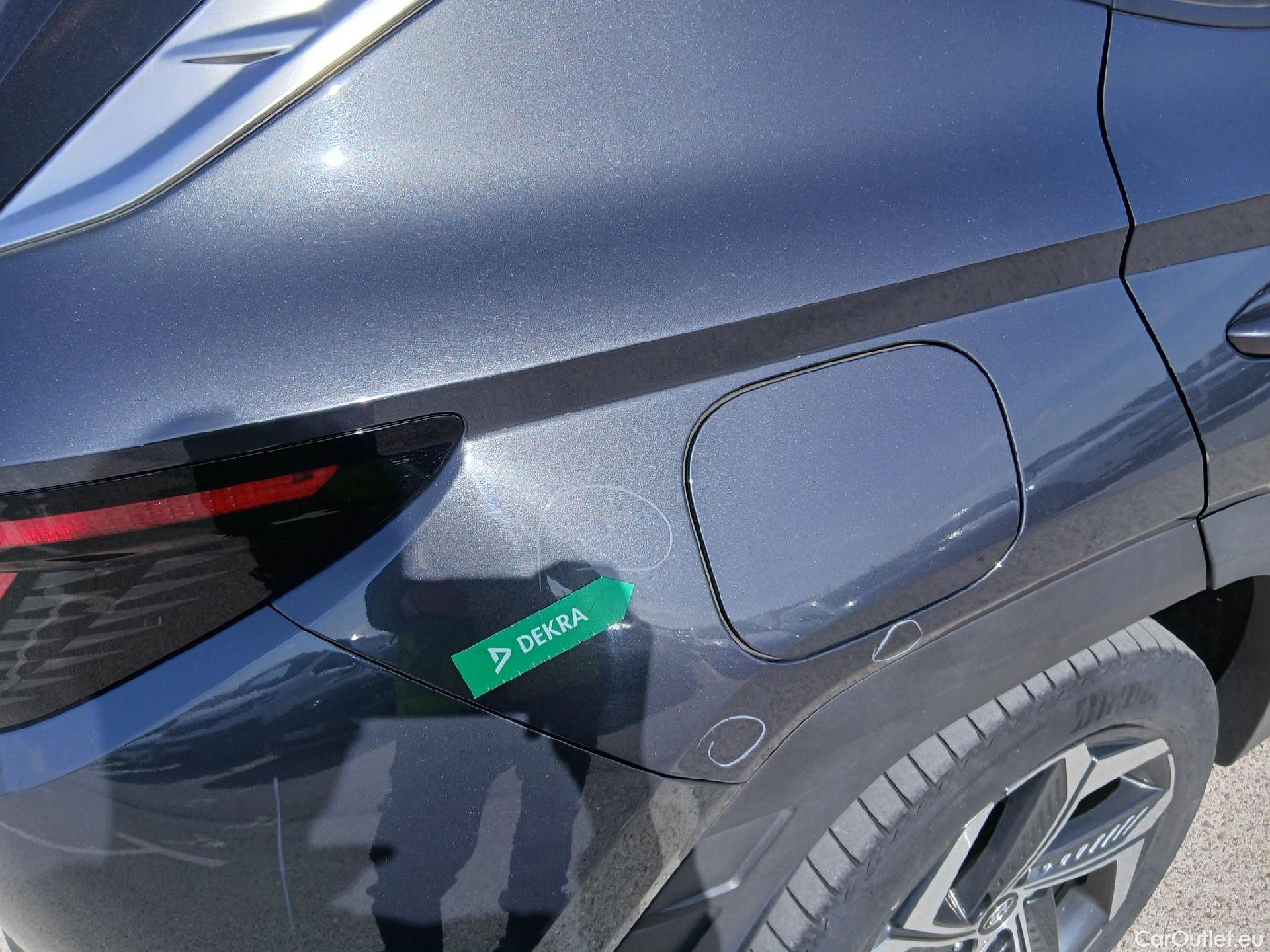  Hyundai  Tucson HYUNDAI  / 2020 / 5P / todoterreno 1.6 TGDI PHEV 195kW Tecno Sky Auto 4x4 #37