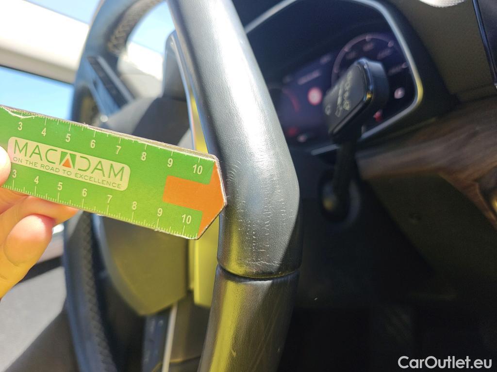  Seat  Leon SEAT Nuevo León / 2020 / 5P / familiar SP 1.4 e-Hybrid DSG S&S Xcellence Go L #33