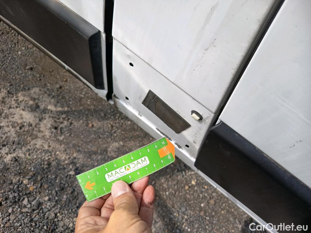  Fiat  Ducato FIAT  / 2014 / 4P / furgón Furgón 35 Medio 100kW Natural Power #43