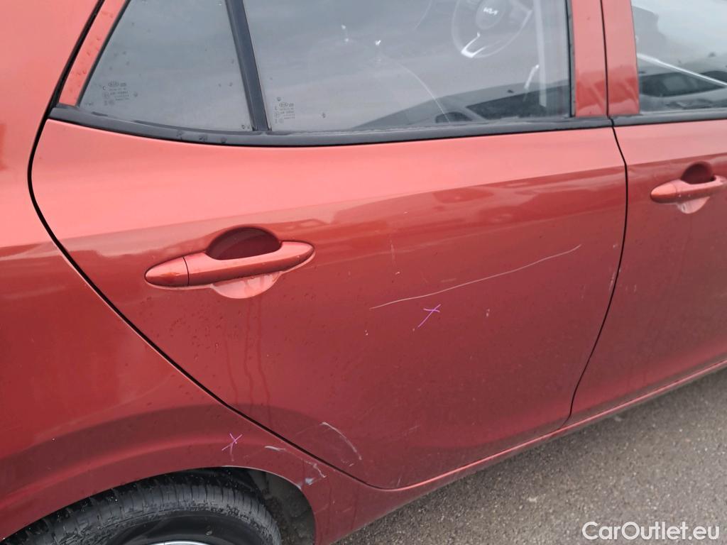  KIA  Picanto KIA  / 2020 / 5P / berlina con portón 1.0 DPi 49kW (67CV) Concept #13