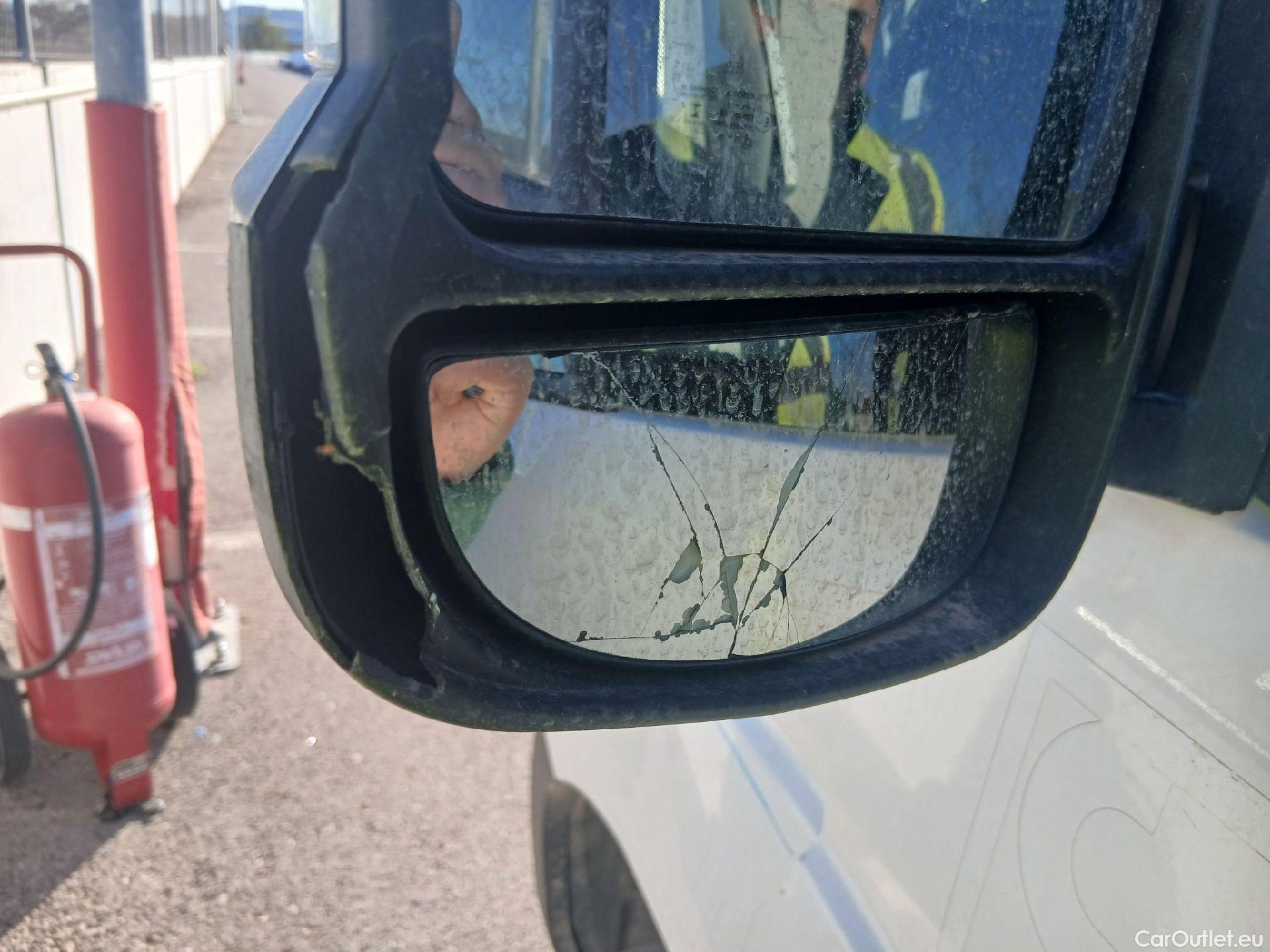  Fiat  Ducato FIAT  / 2014 / 4P / furgón 35 L2H1 Nat.Pow(100kW) EU6 D-temp GNC #18