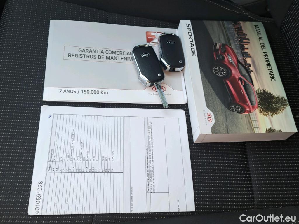  KIA  Sportage KIA  / 2018 / 5P / todoterreno 1.6 MHEV Drive Plus 100kW (136CV) 4x2 #5