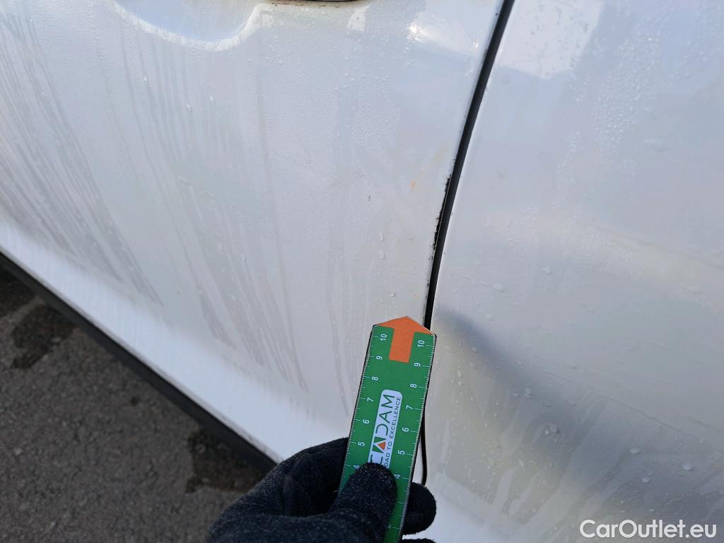  Hyundai  Tucson HYUNDAI  / 2018 / 5P / todoterreno 1.6 CRDI 85kW (116CV) 48V SLE 4X2(SP)(SL) #11