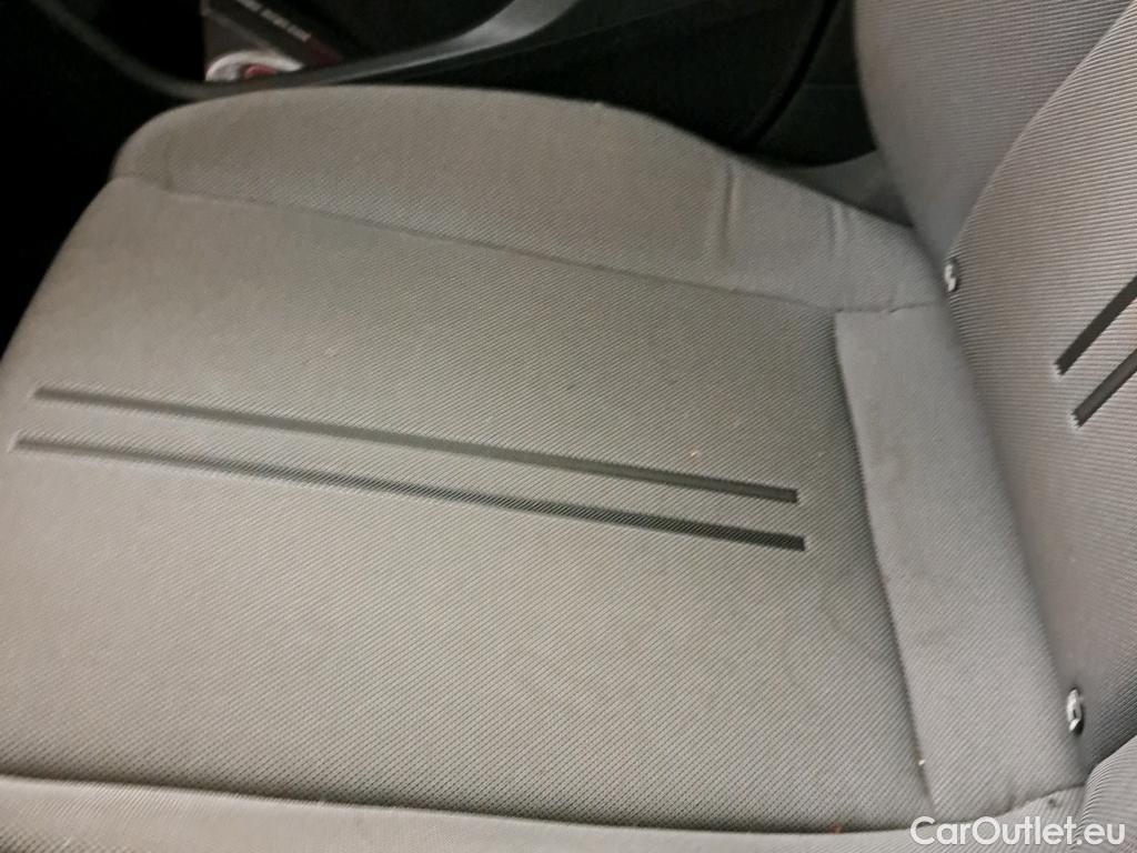  Seat  Leon SEAT Nuevo León / 2020 / 5P / berlina con portón 2.0 TDI 85kW S&S Style Go(SP) #18