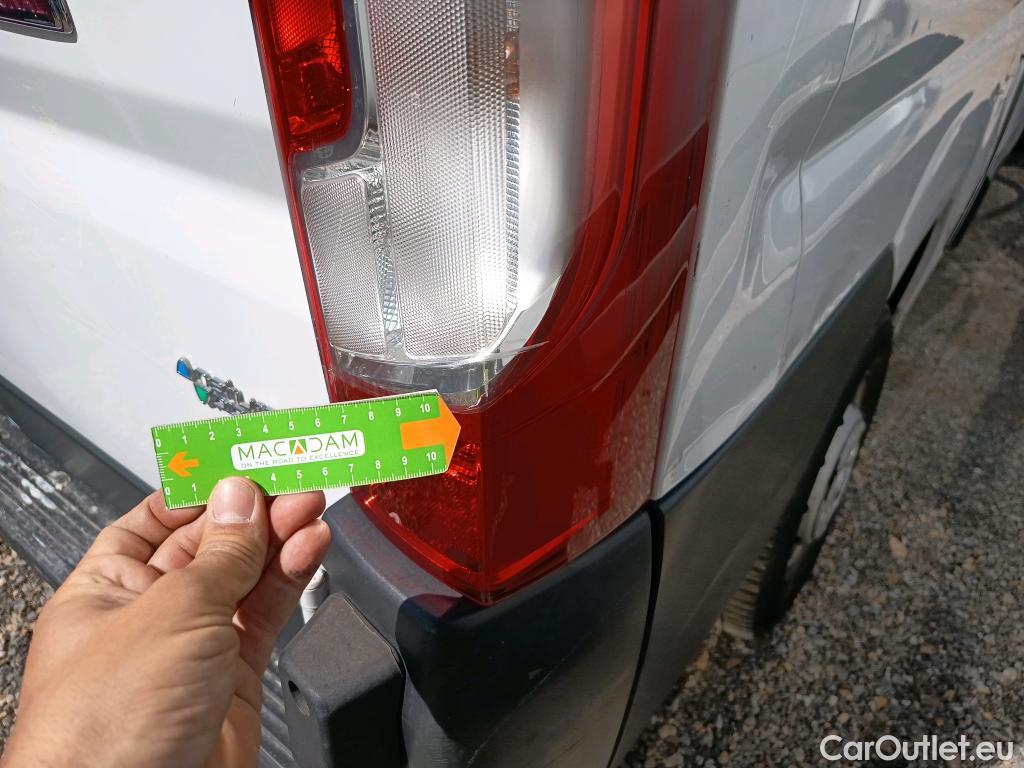  Fiat  Ducato FIAT  / 2014 / 4P / furgón Furgón 35 Medio 100kW Natural Power #62