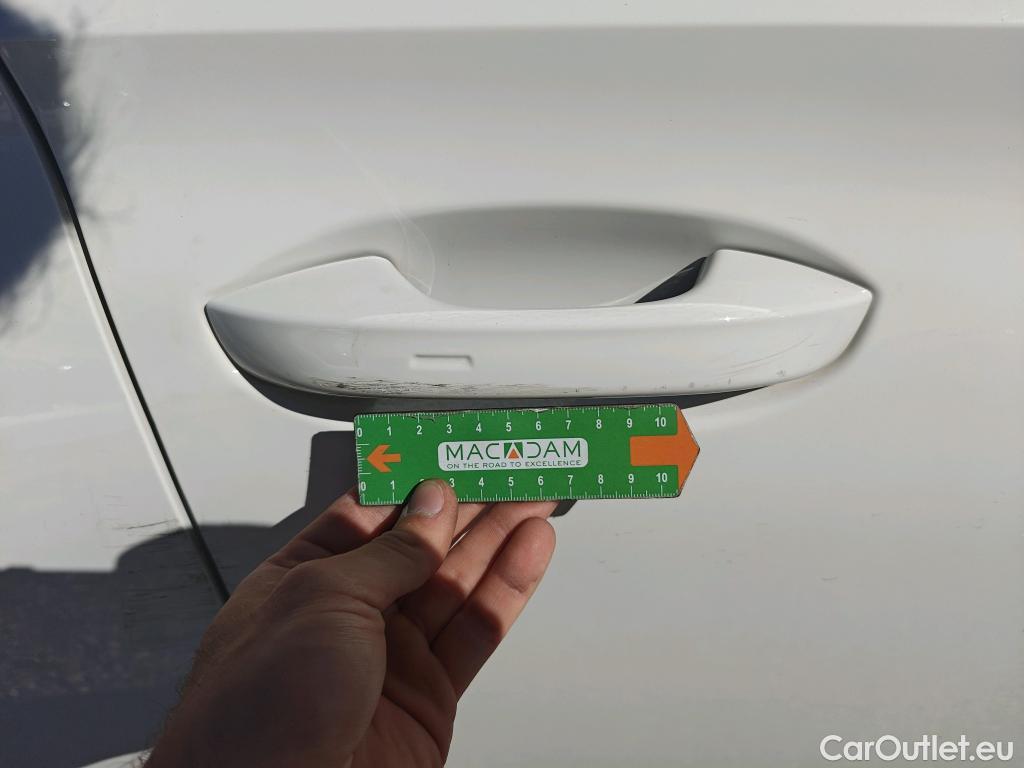  Seat  Leon SEAT Nuevo León / 2020 / 5P / familiar SP 1.4 e-Hybrid DSG S&S Xcellence Go L #48